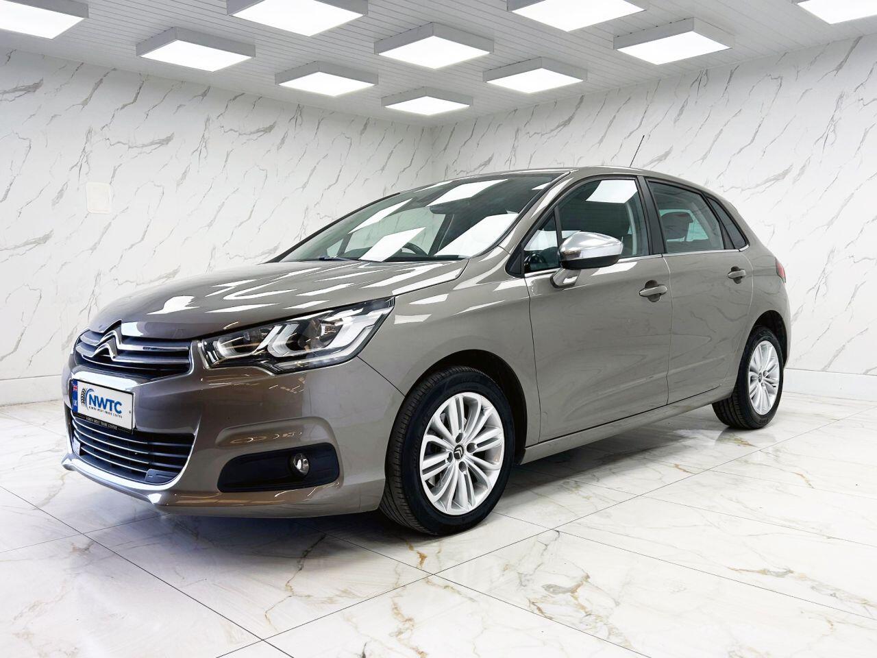 Citroen C4 view 7