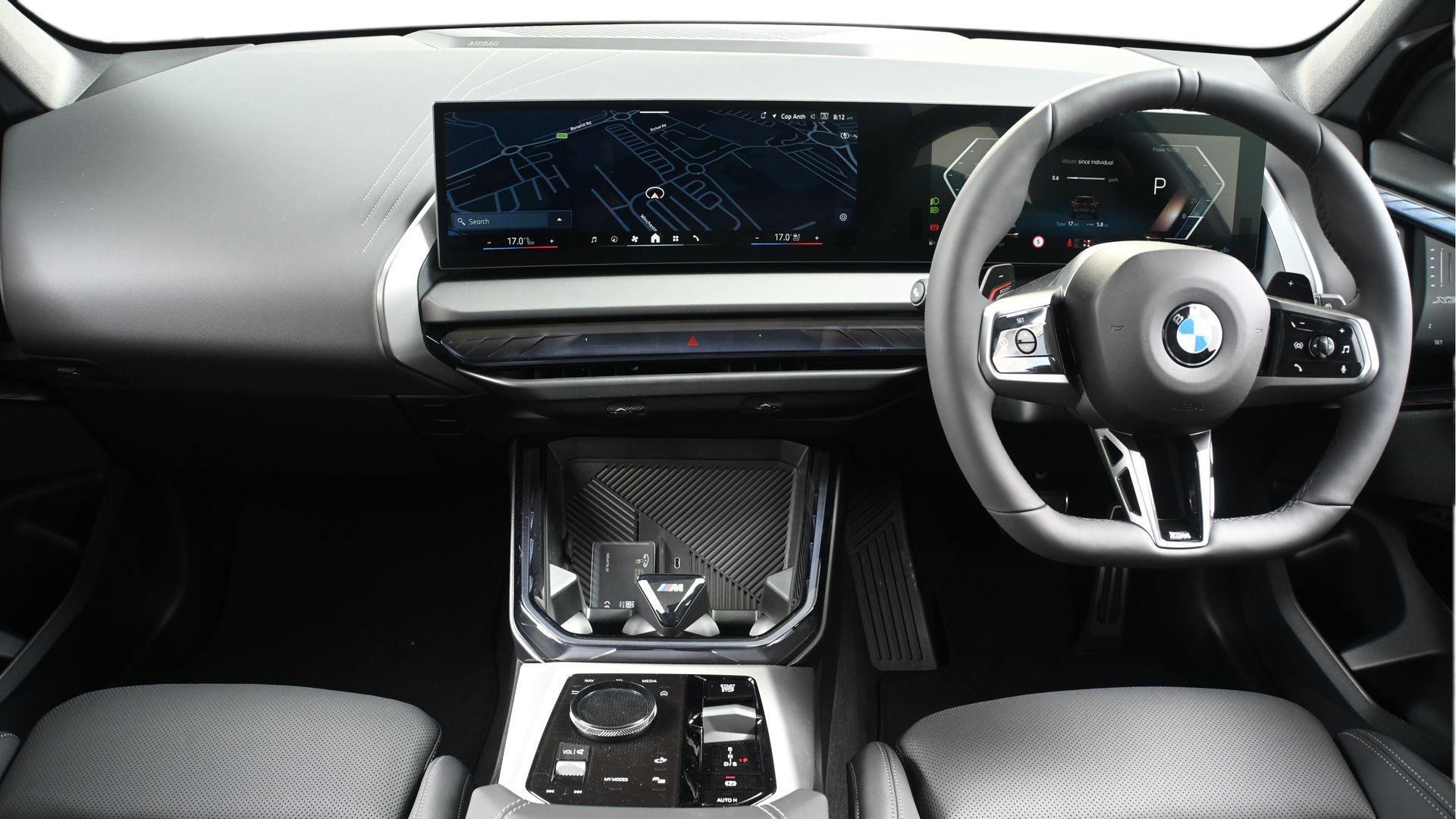BMW X3 view 4