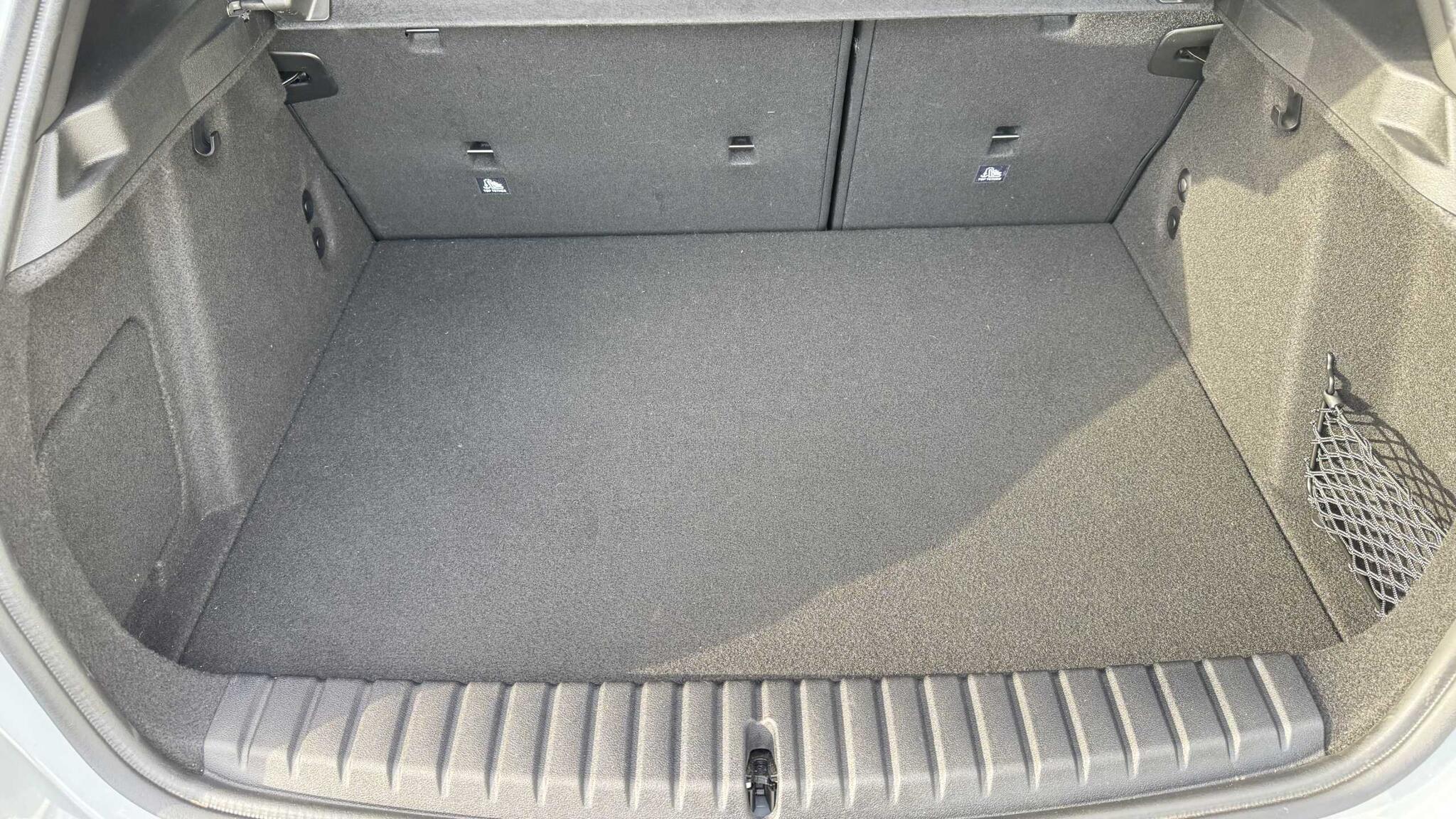 BMW 1 Series view 11