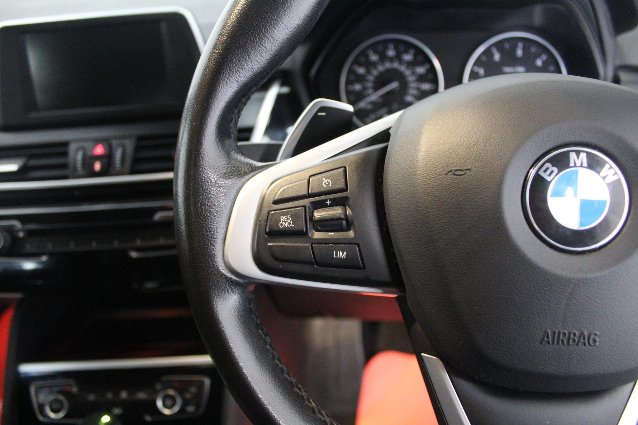 BMW 2 Series view 44
