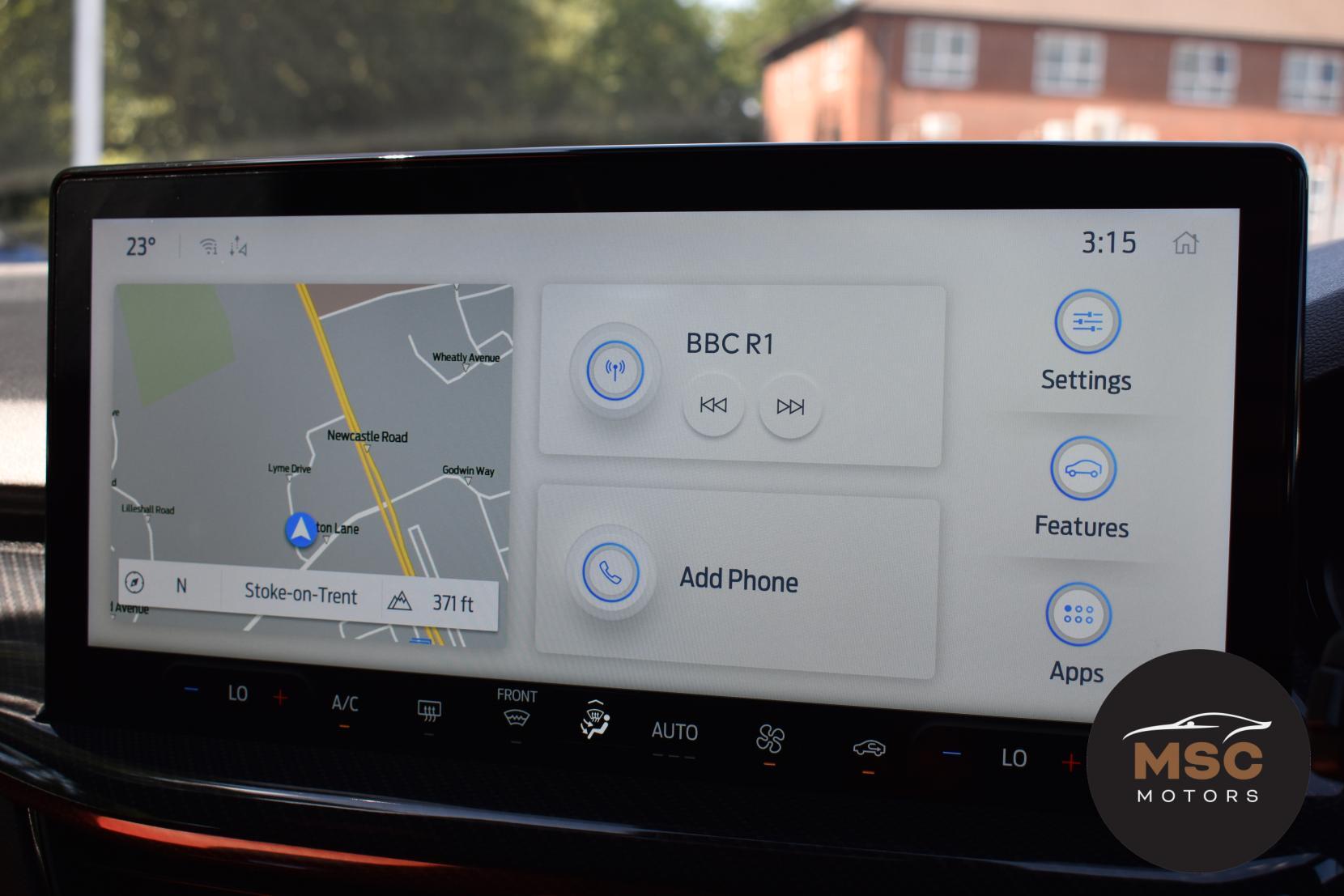 Ford Focus view 48