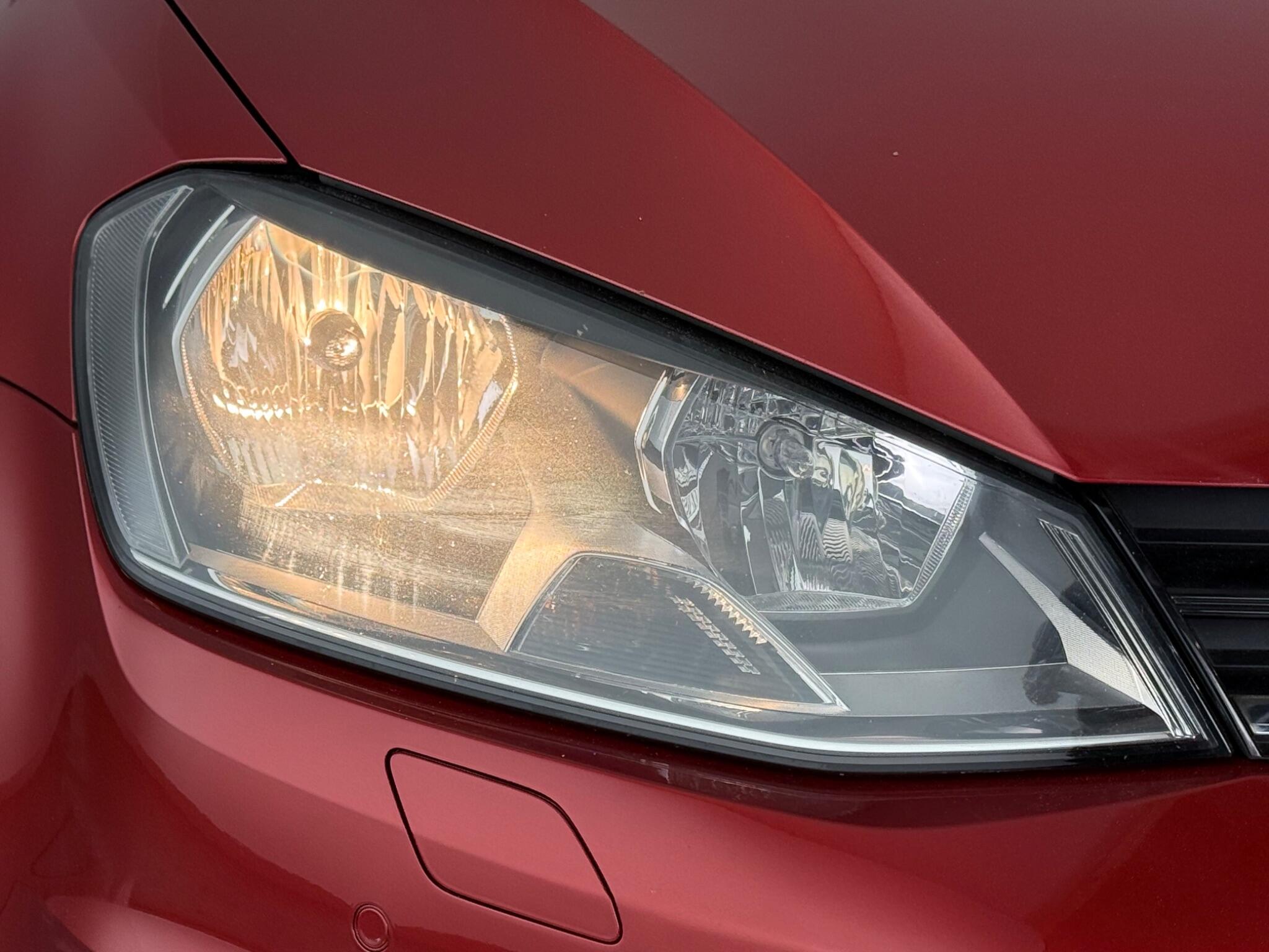 Volkswagen Golf view 9