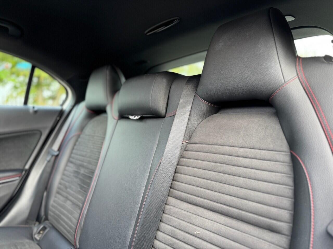 Mercedes-Benz A Class view 30