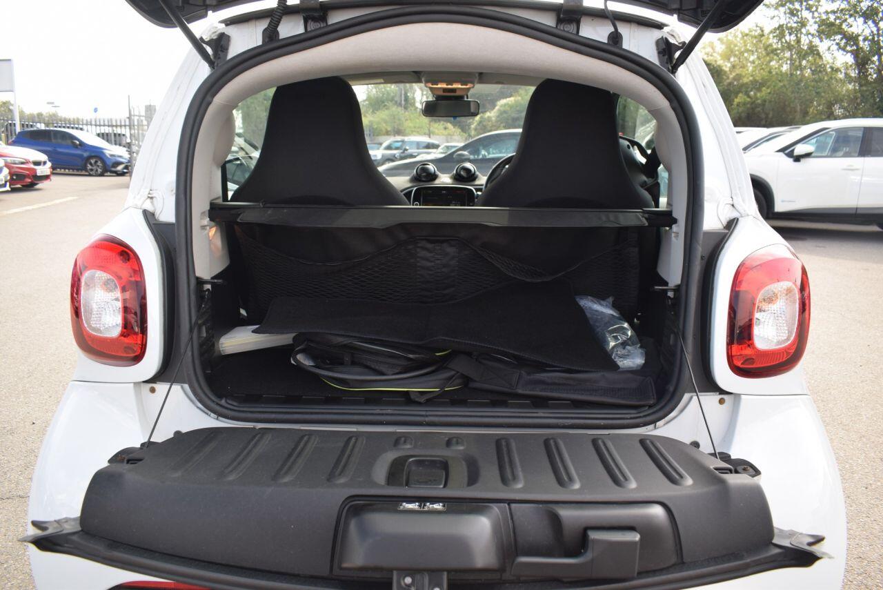 smart Fortwo view 18