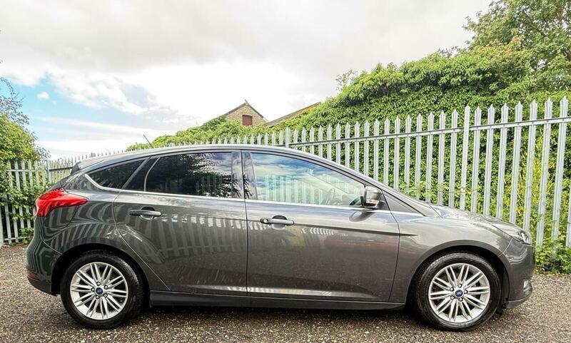 2017 Ford Focus image 22