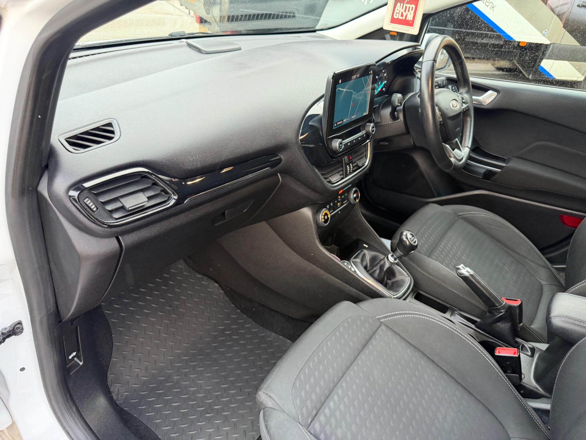 Ford Fiesta view 51