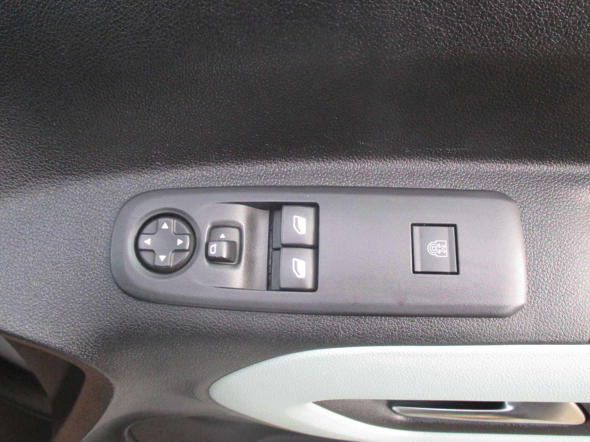 Citroen Berlingo view 34