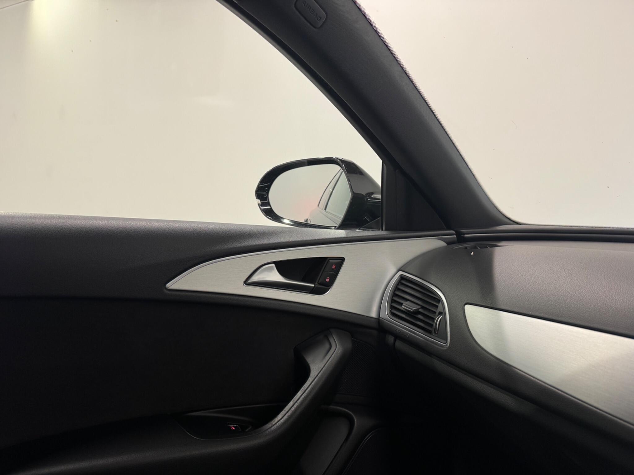 Audi A6 view 23