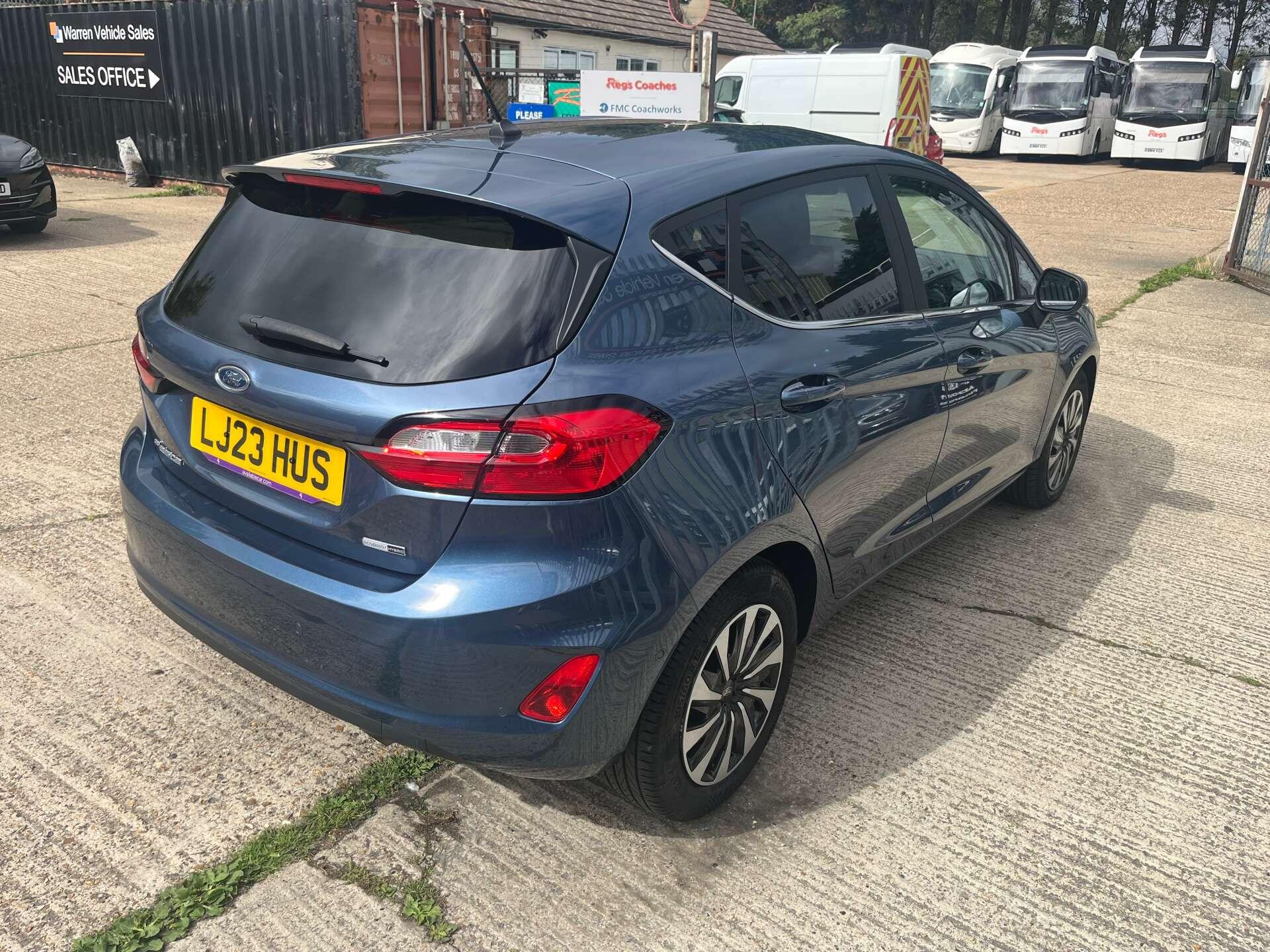 Ford Fiesta view 17