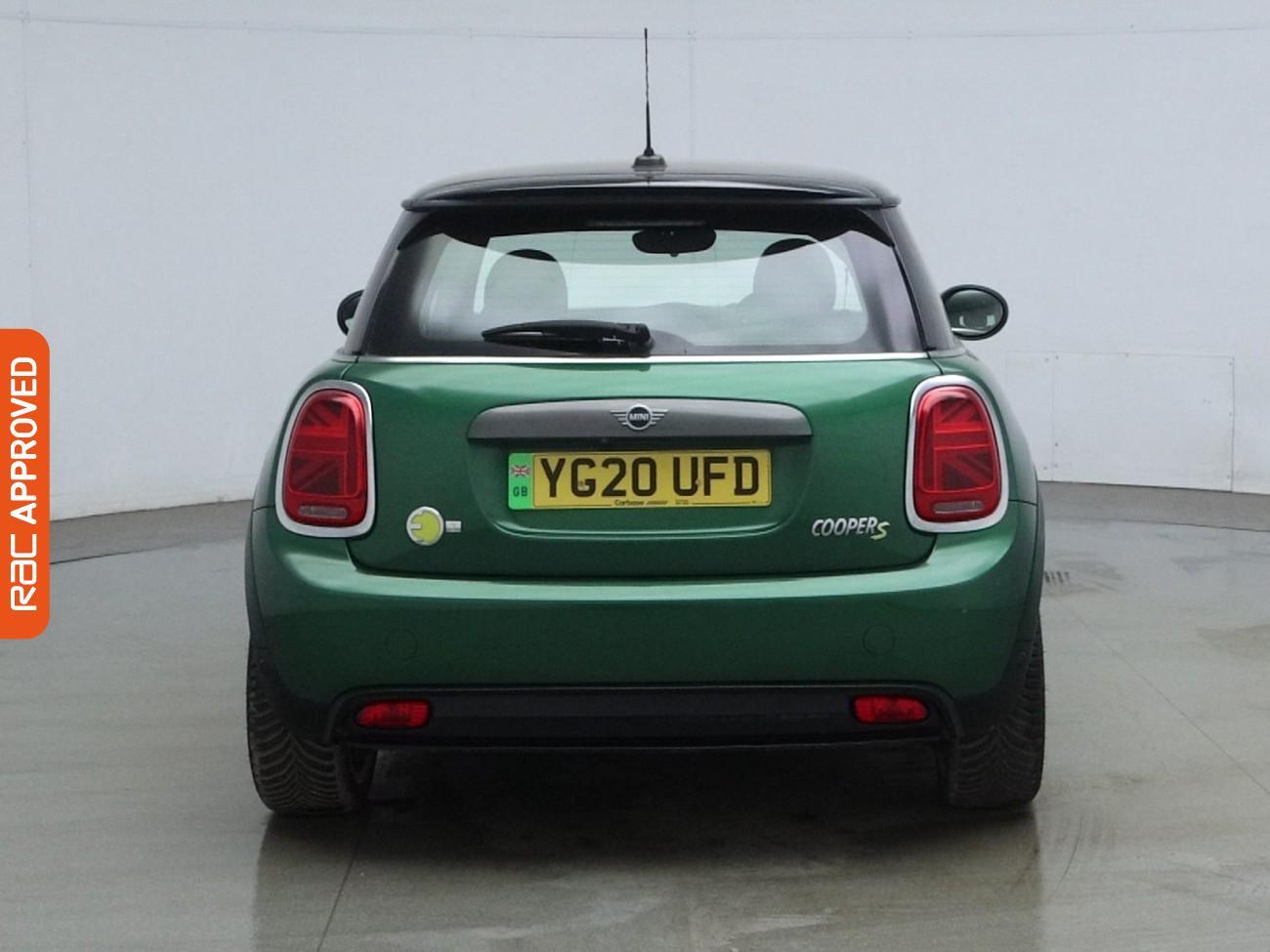 Mini Hatch view 9
