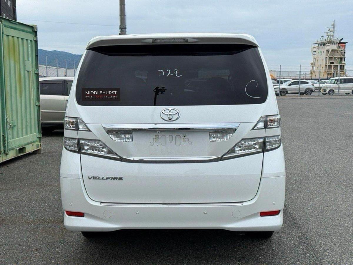 Toyota Vellfire view 7