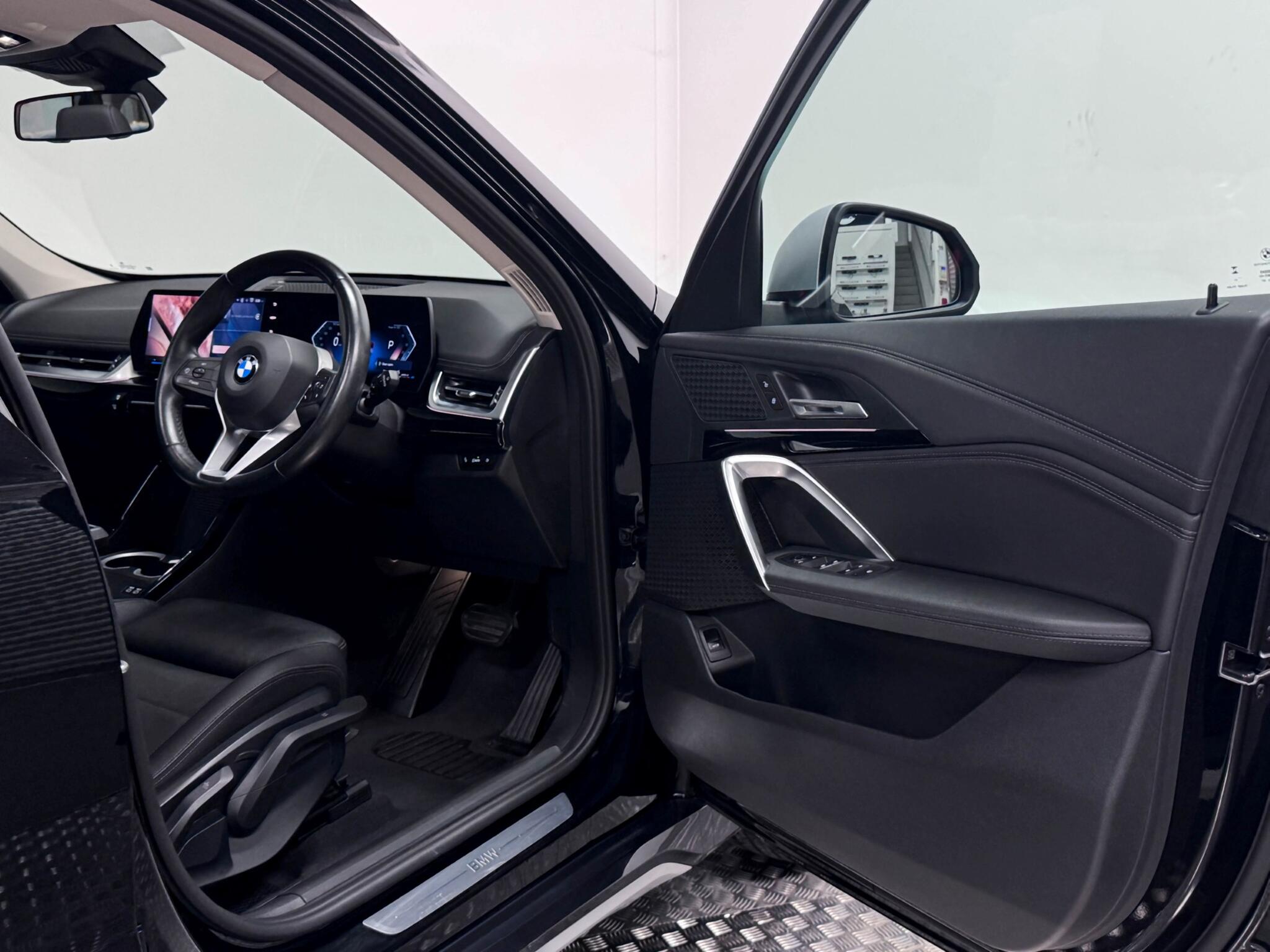 BMW X1 view 24
