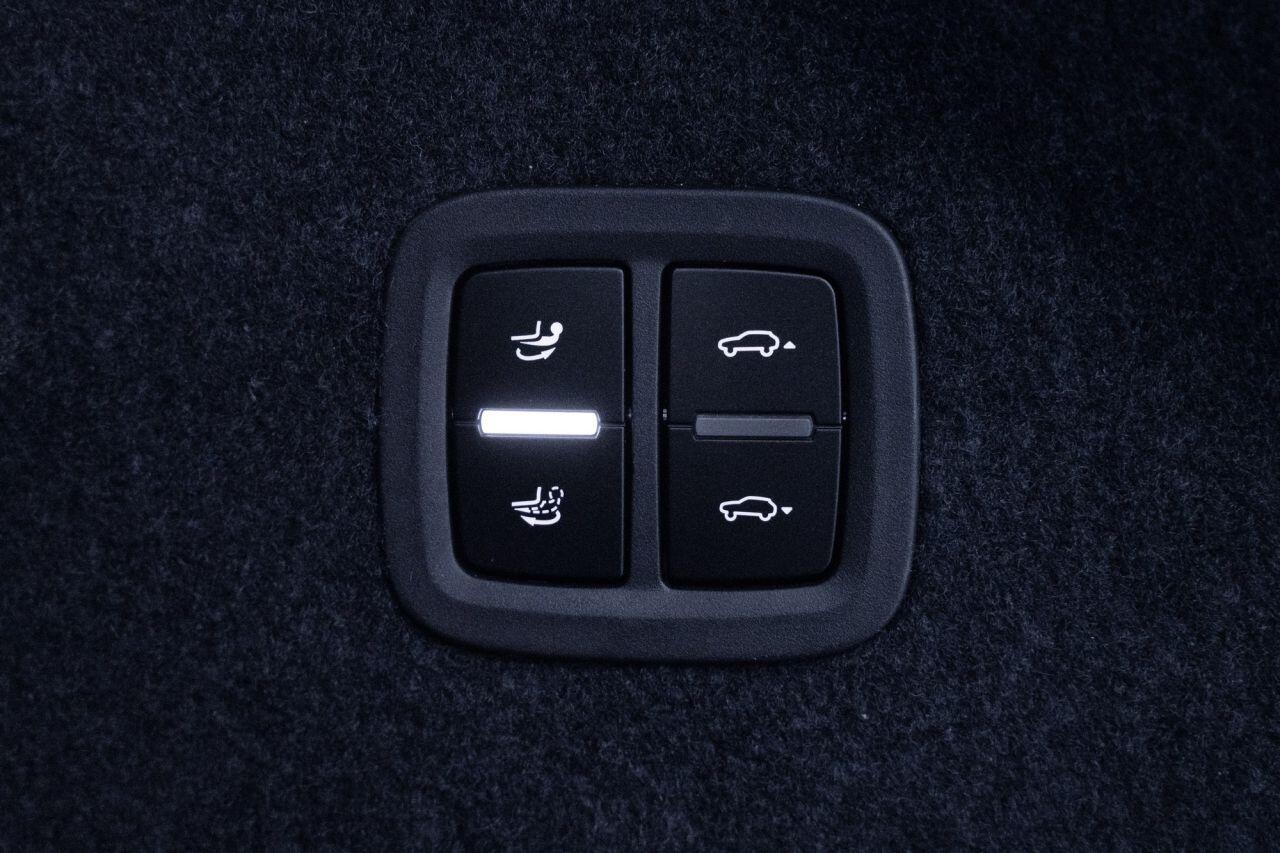 Porsche Cayenne view 47