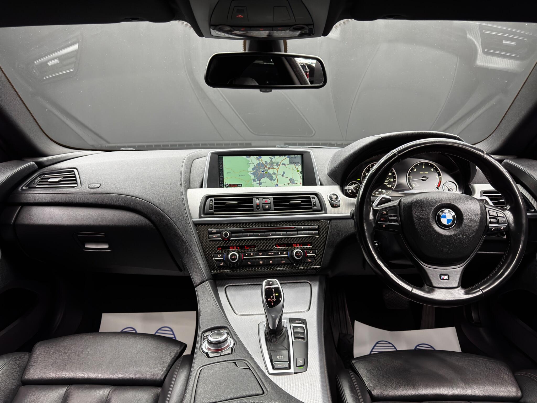 BMW 6 Series view 10