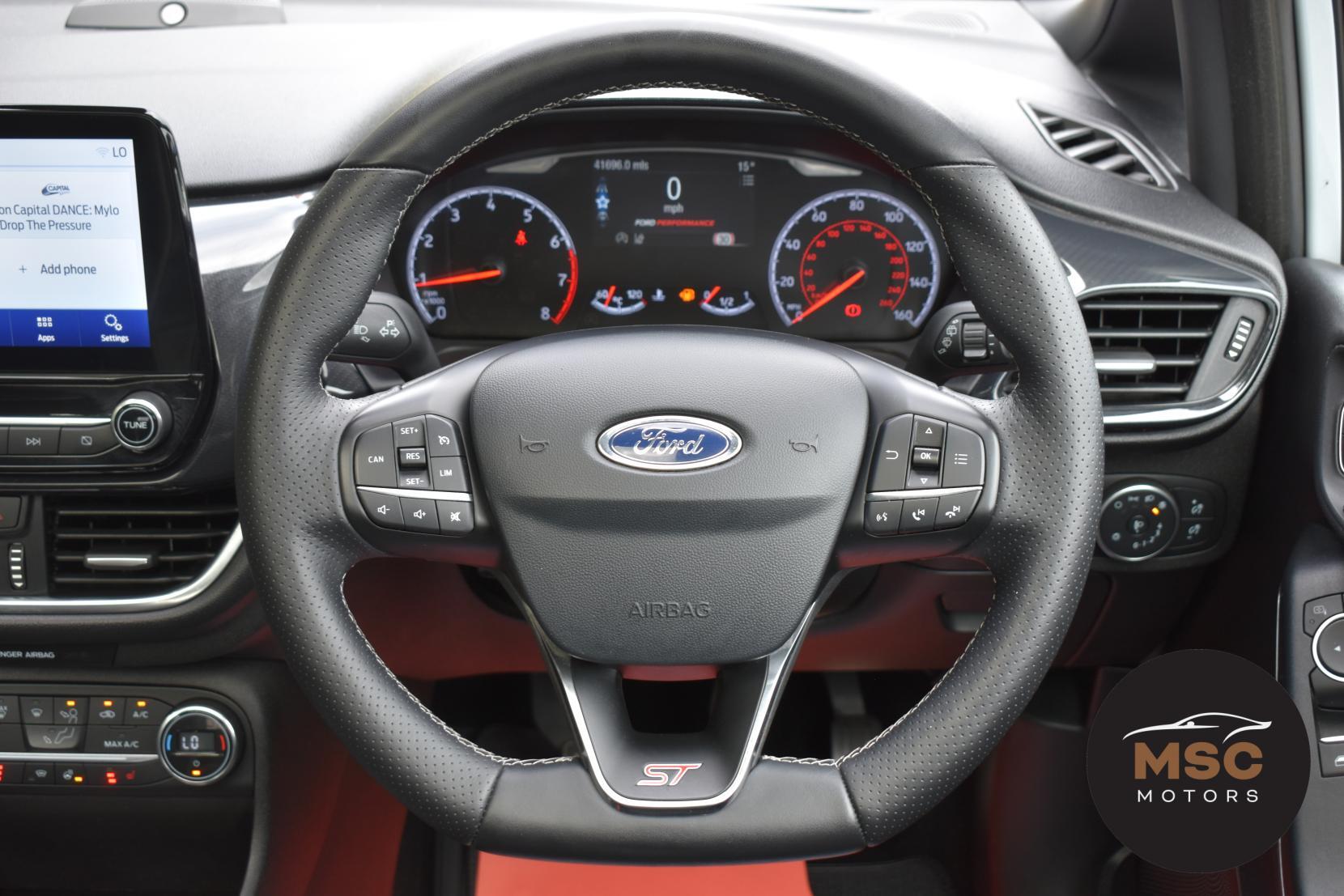 Ford Fiesta view 41