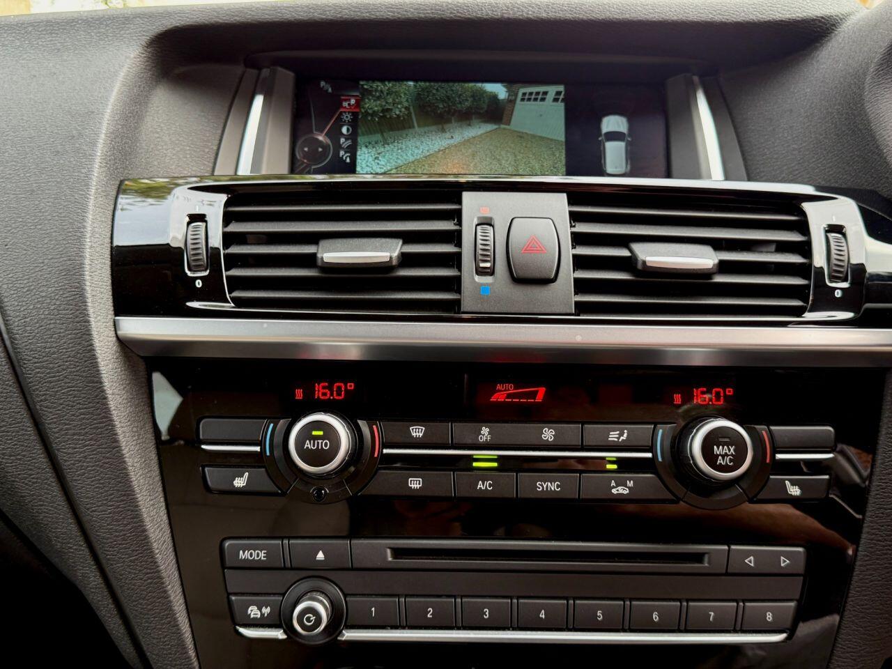 BMW X3 view 25