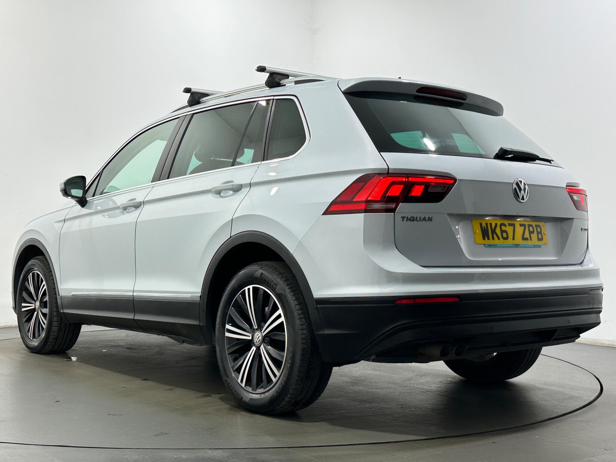 Volkswagen Tiguan view 48
