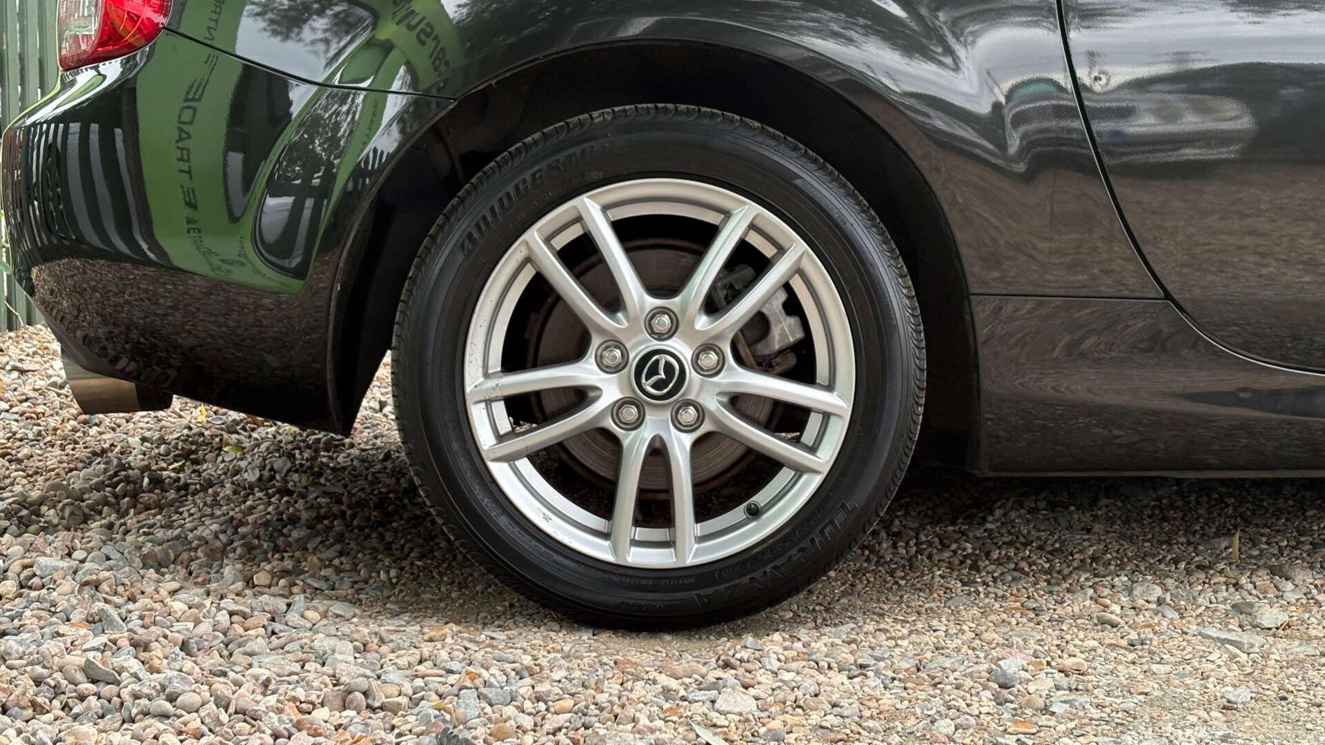 Mazda MX-5 view 24