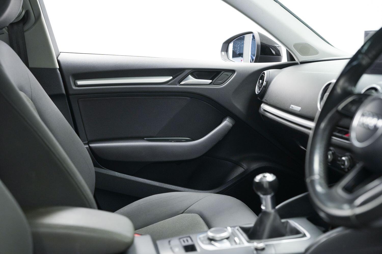 Audi A3 view 21