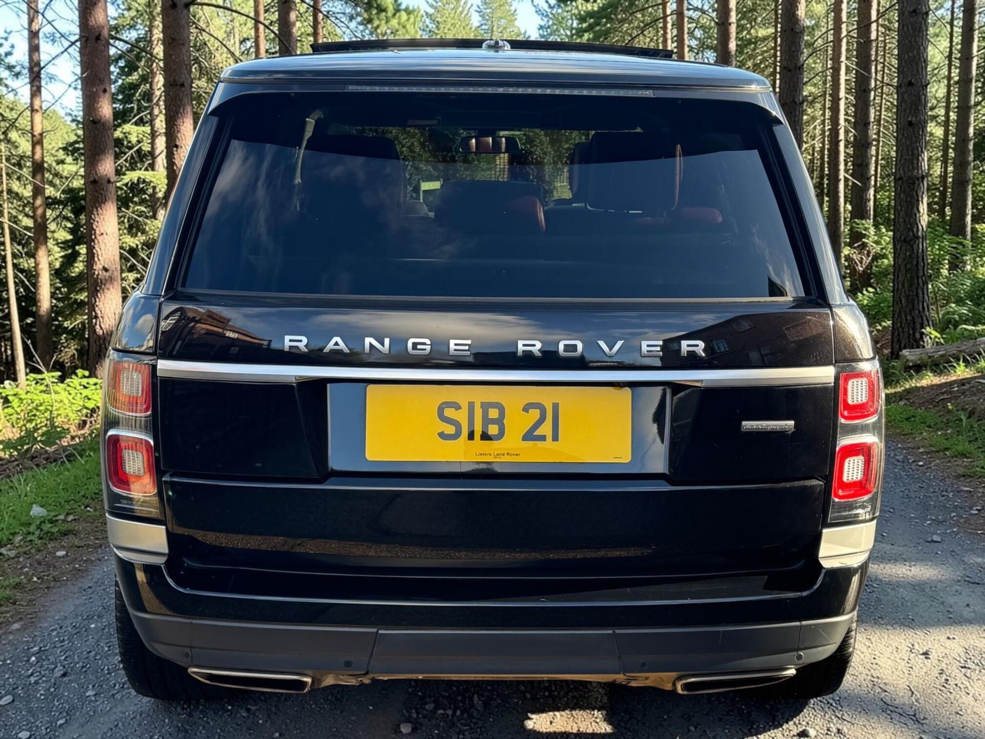 Land Rover Range Rover view 11