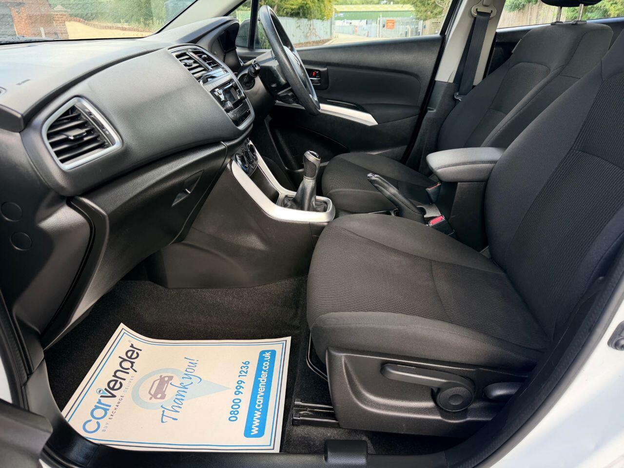 Suzuki SX4 S-Cross view 26