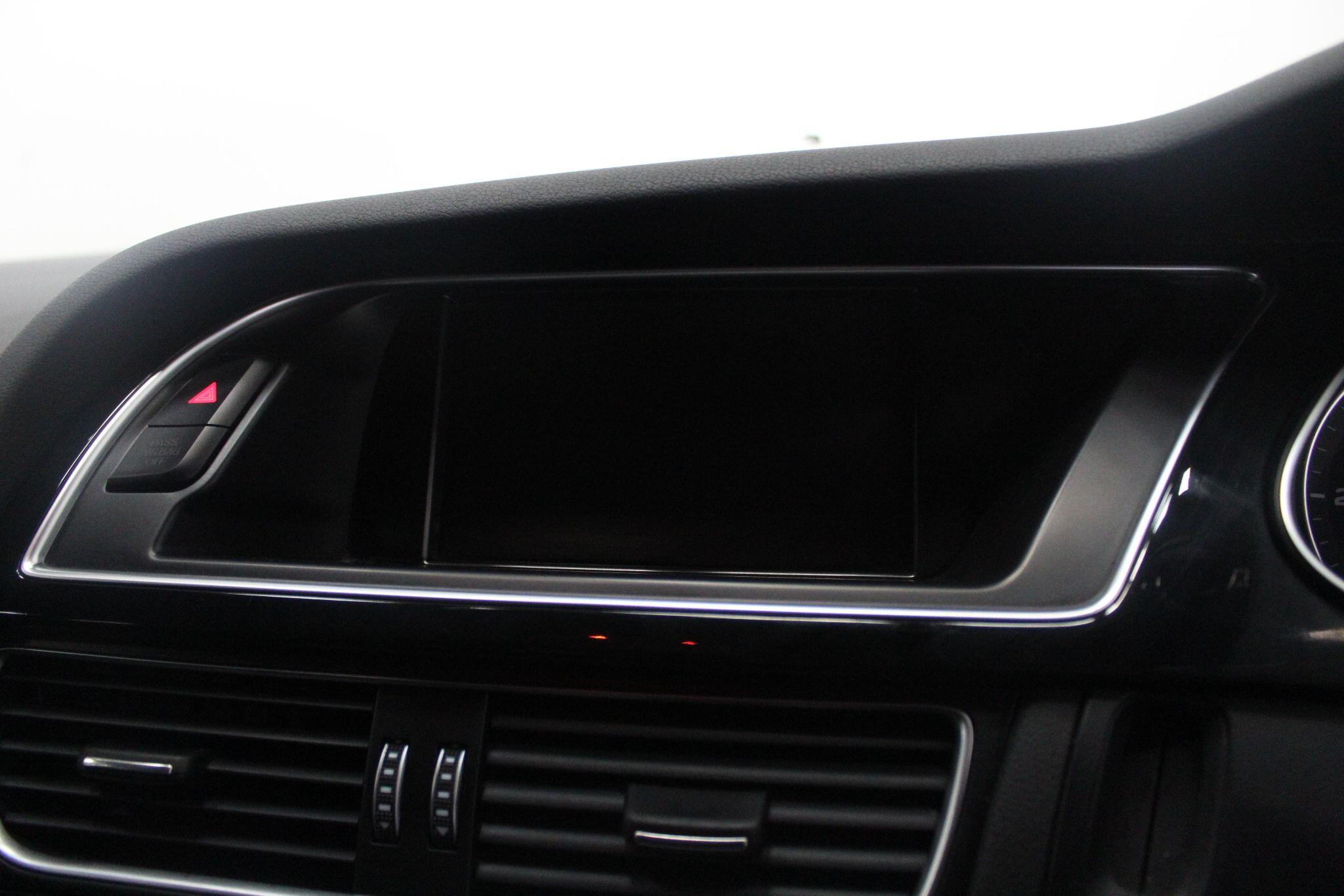 Audi A4 view 39