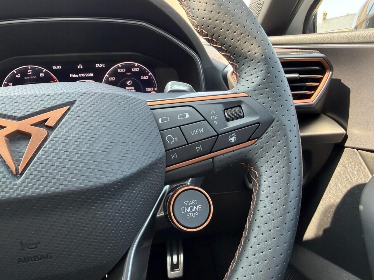 Cupra Leon view 31