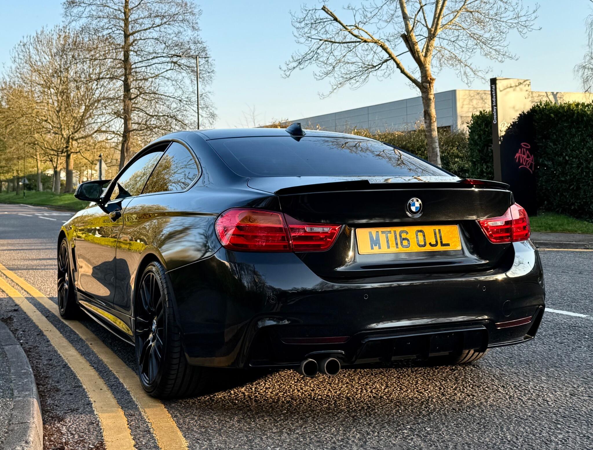 BMW 4 Series view 7
