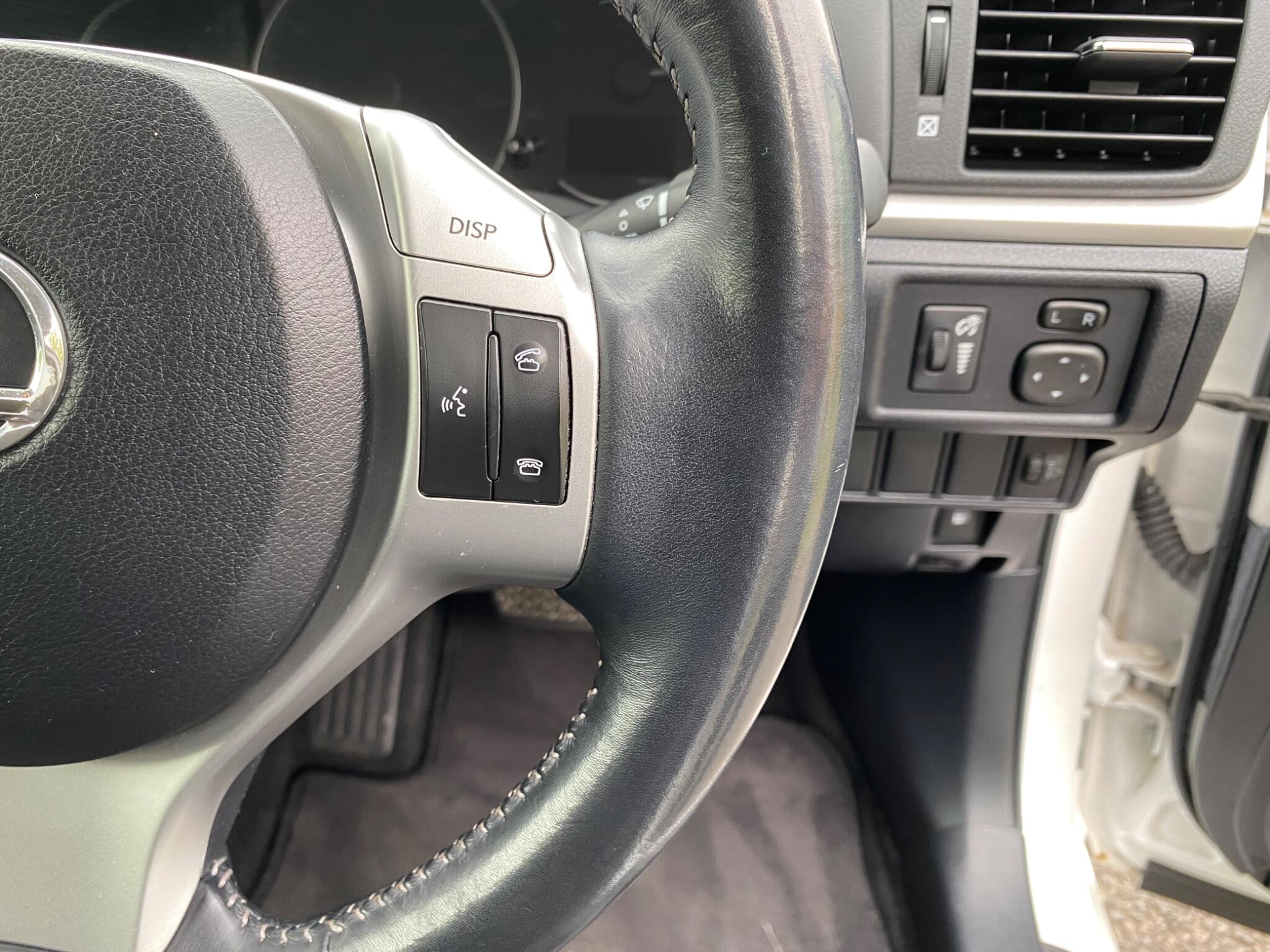 Lexus CT view 16