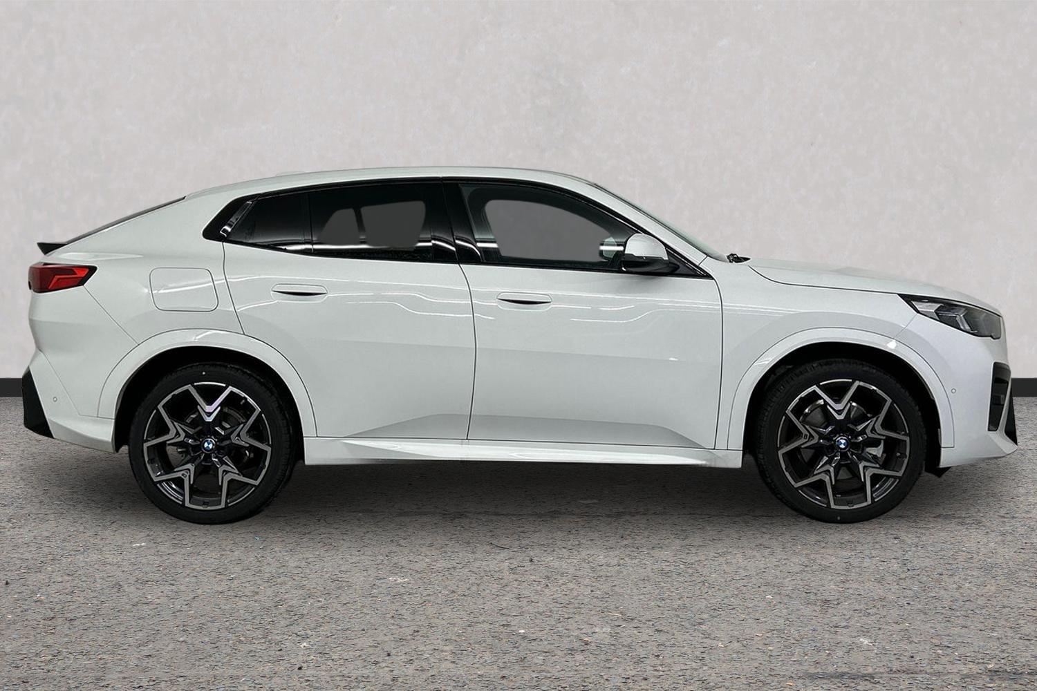 BMW X2 view 3