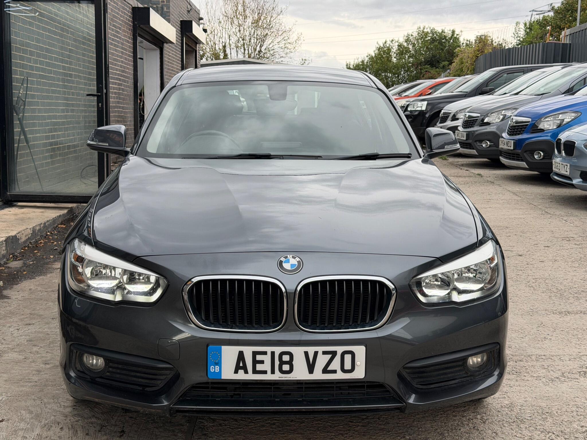 BMW 1 Series view 2