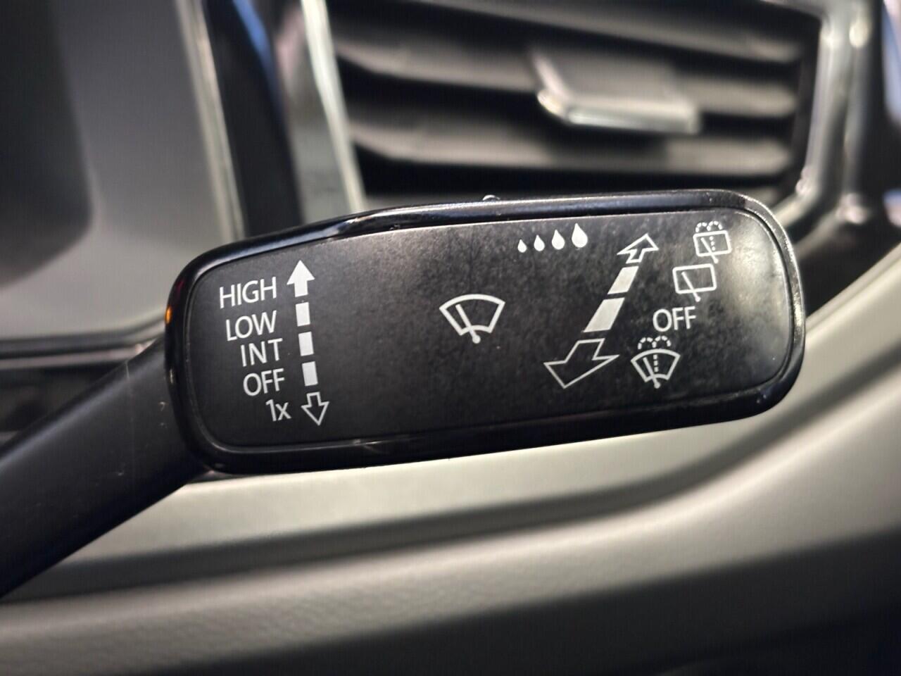 Volkswagen Polo view 34