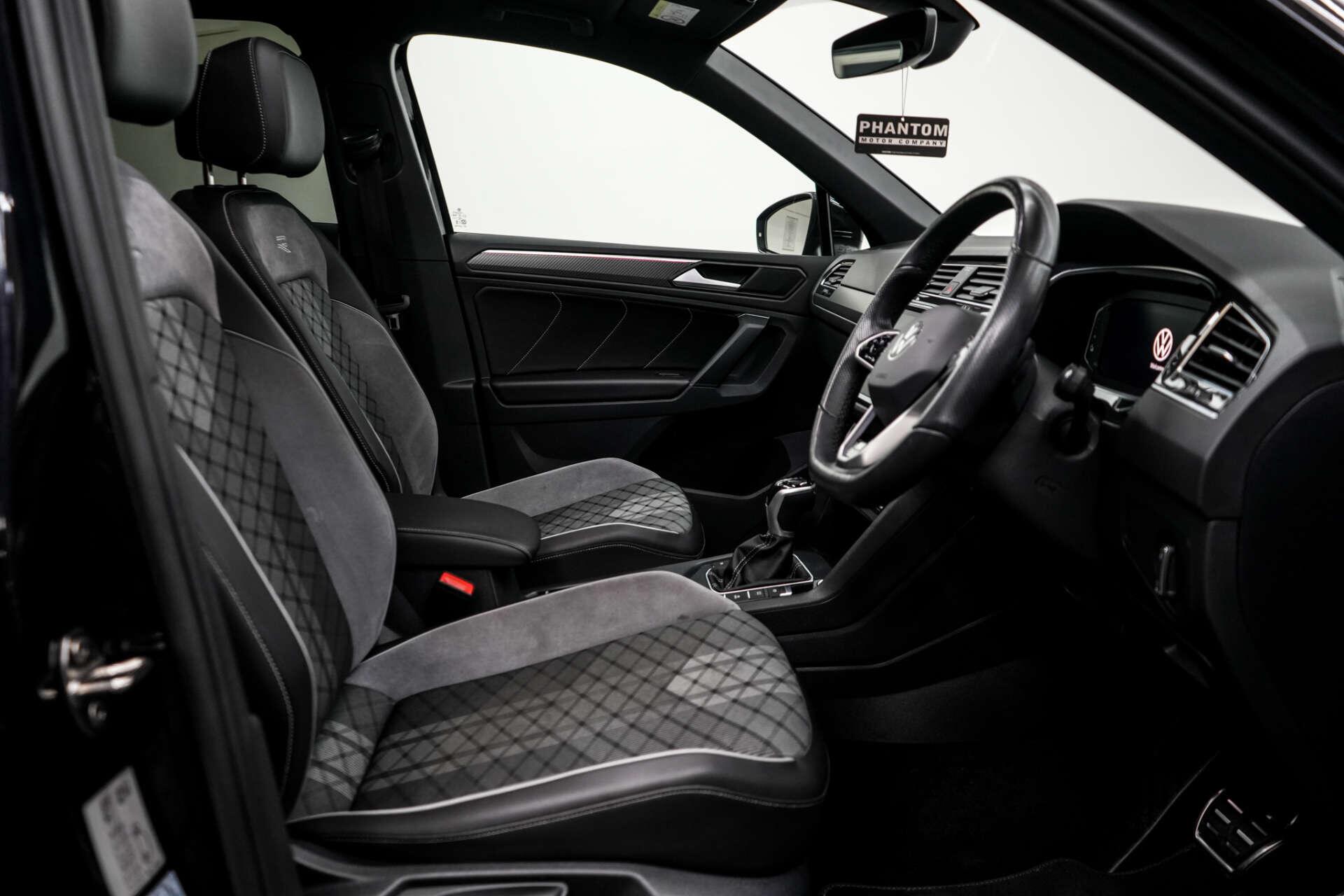 Volkswagen Tiguan view 12