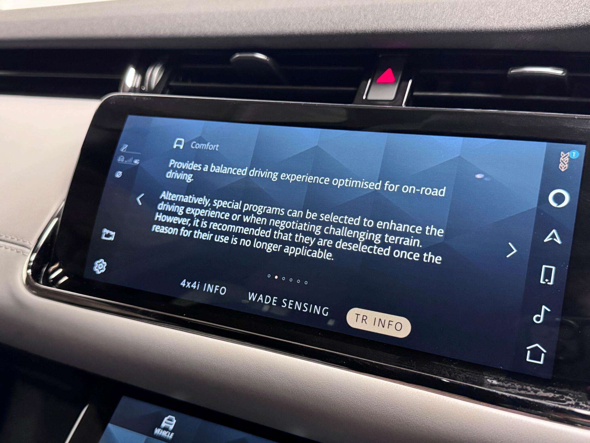 Land Rover Range Rover Evoque view 56