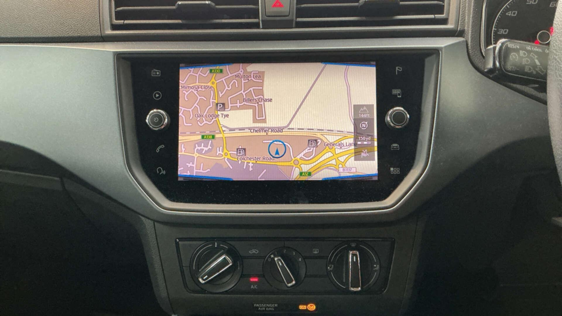 SEAT Arona view 9