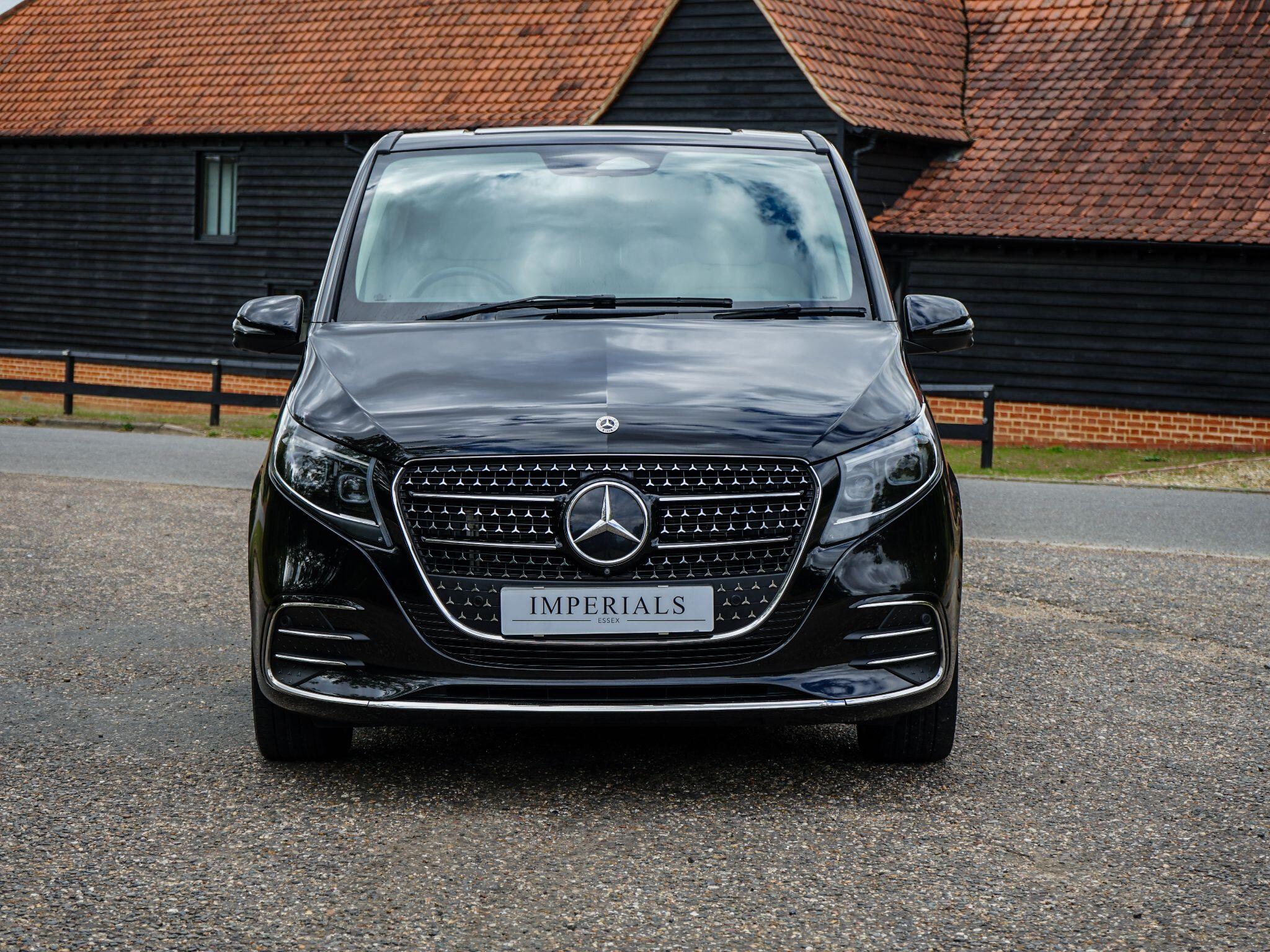 Mercedes-Benz V Class view 10