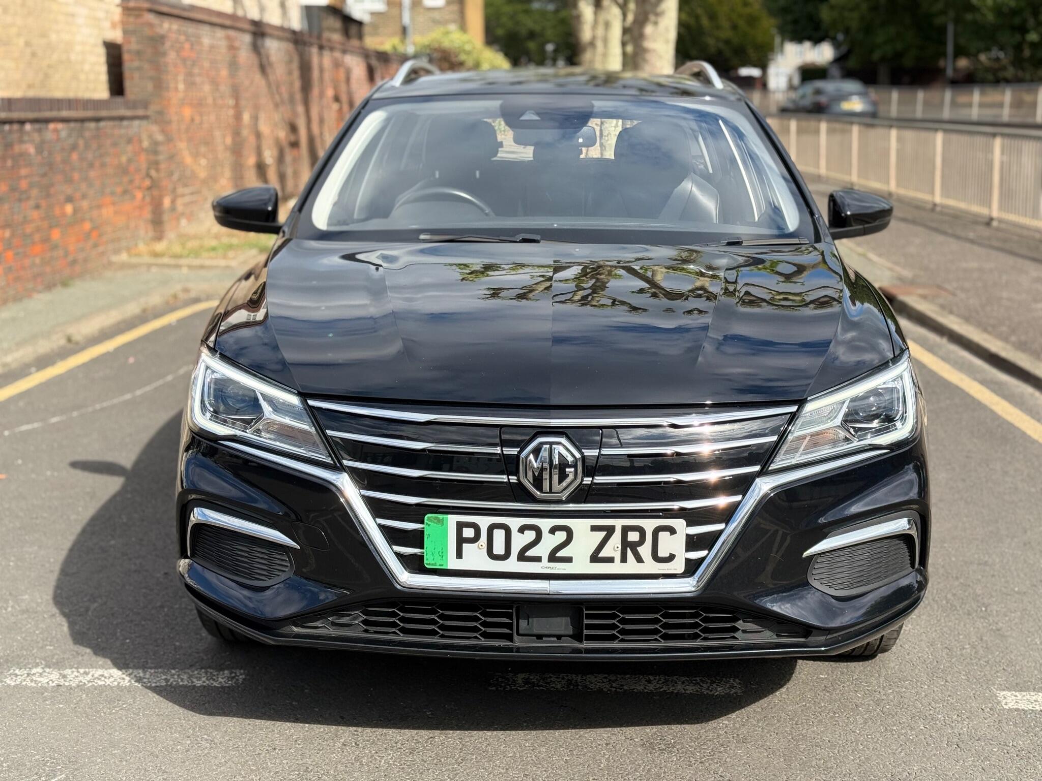 MG MG5 view 2
