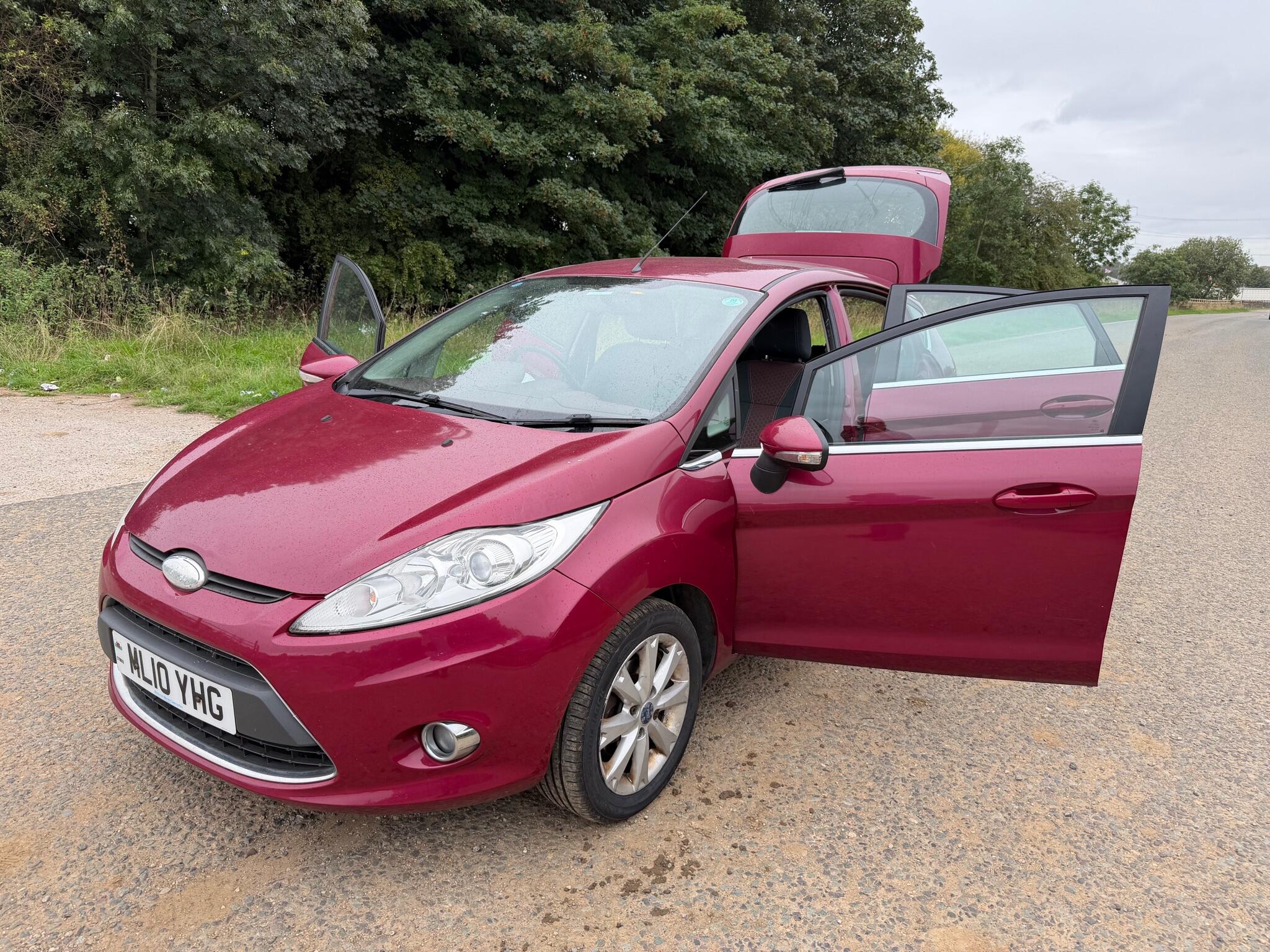 Ford Fiesta view 22
