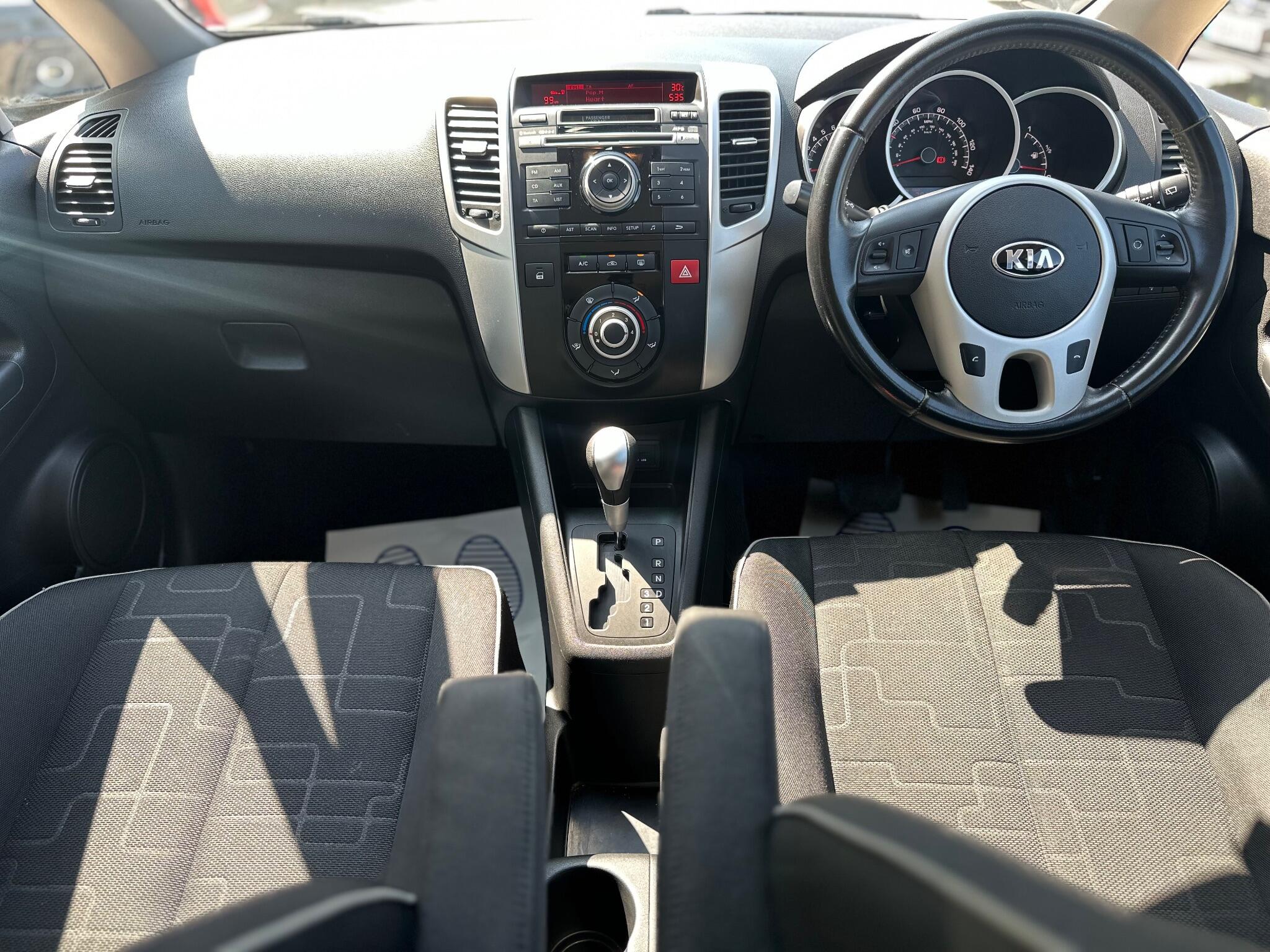 Kia Venga view 25