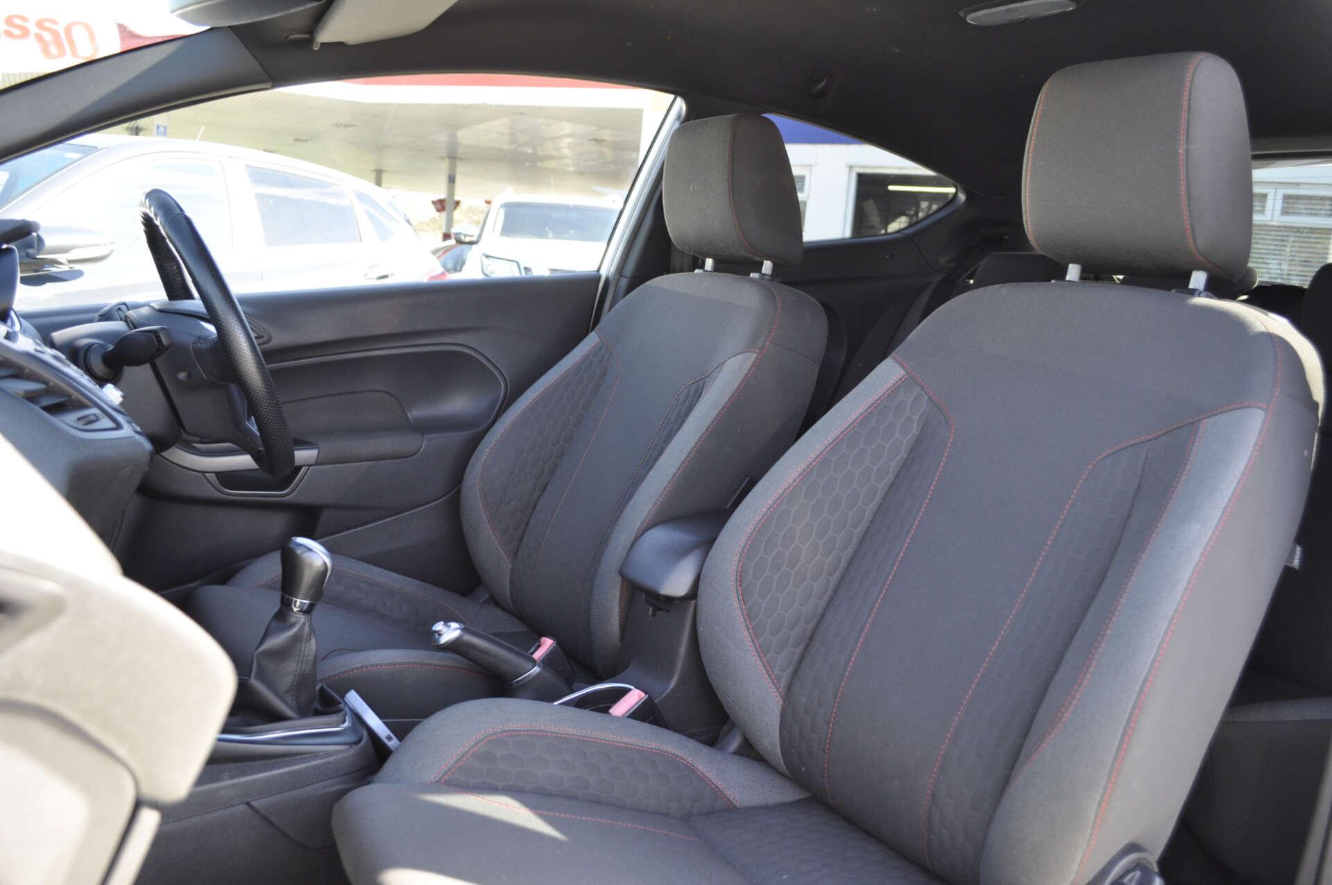 Ford Fiesta view 11