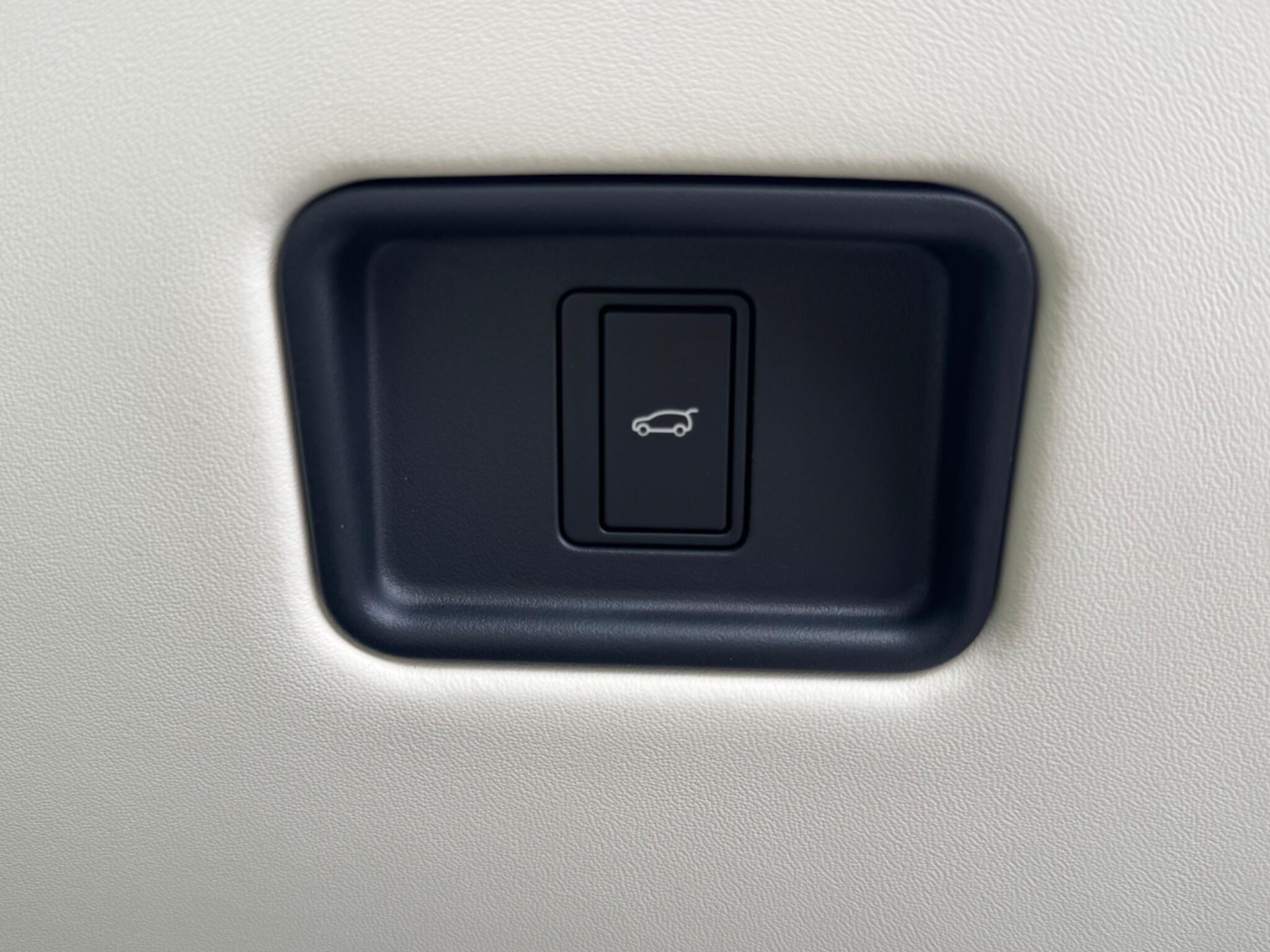 Land Rover Range Rover view 56