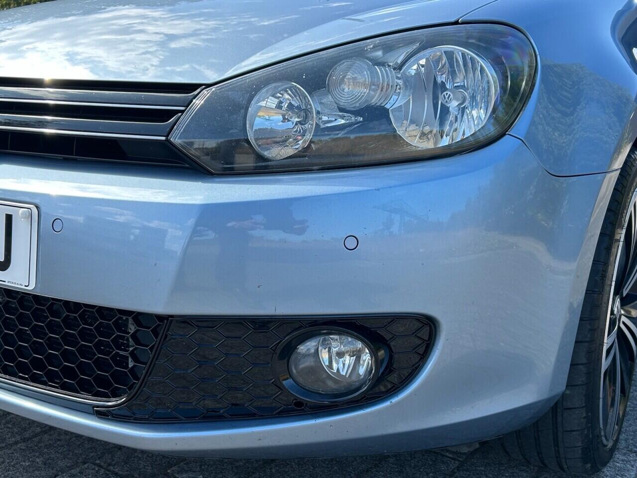 Volkswagen Golf view 10