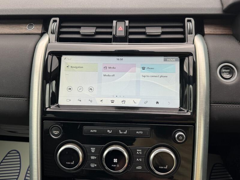 Land Rover Discovery view 37