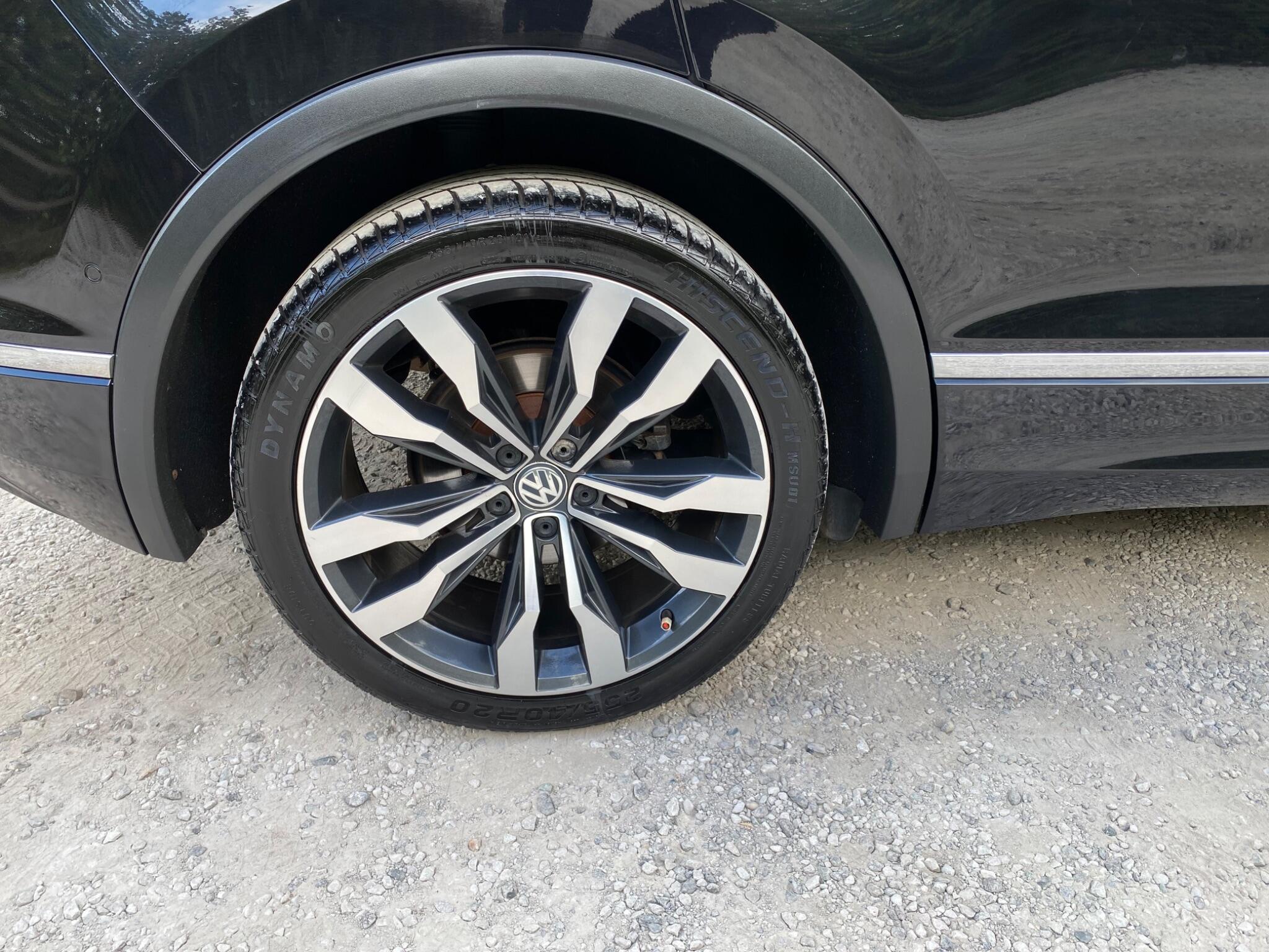 Volkswagen Tiguan view 44