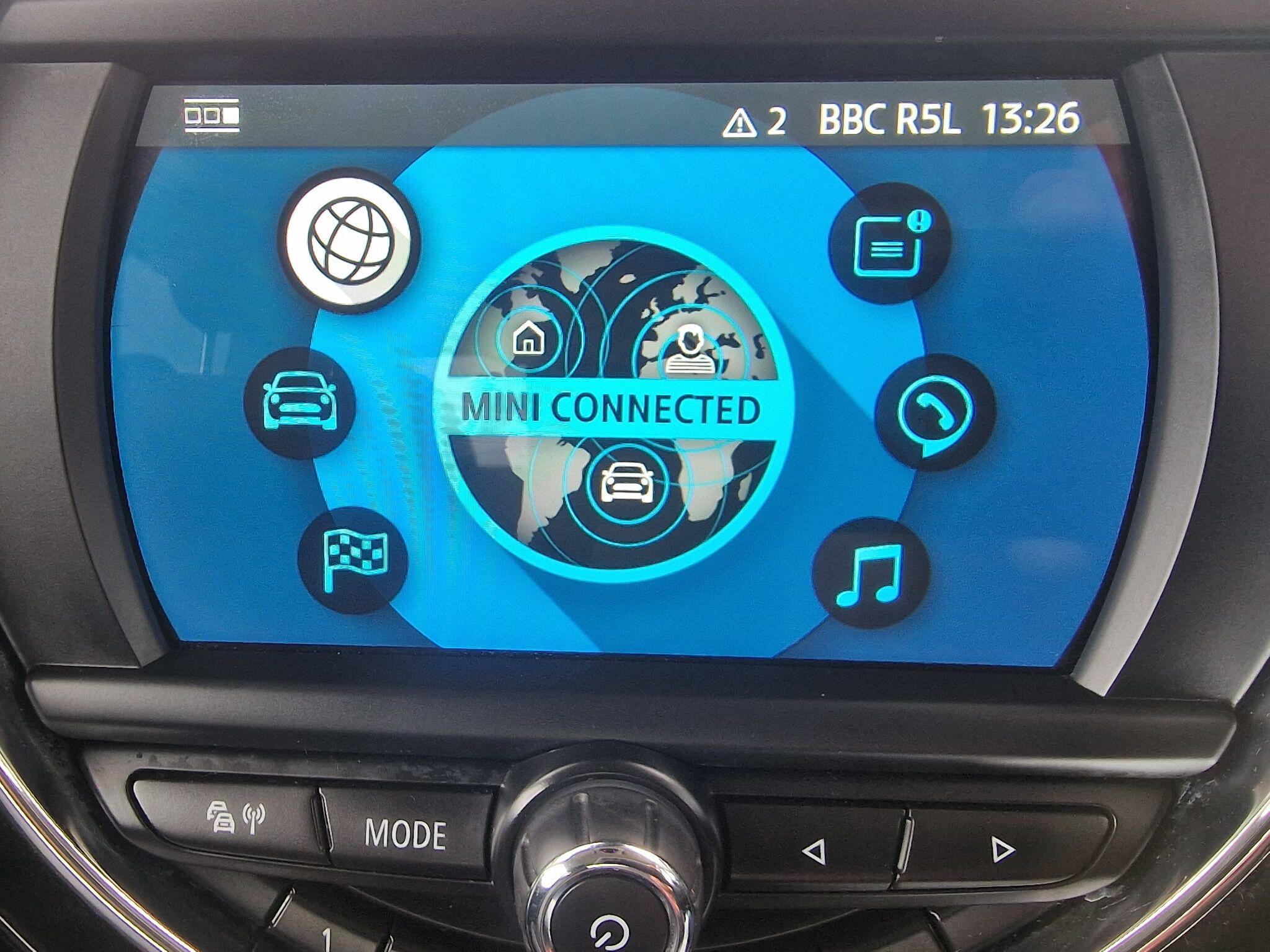 MINI Hatch view 46