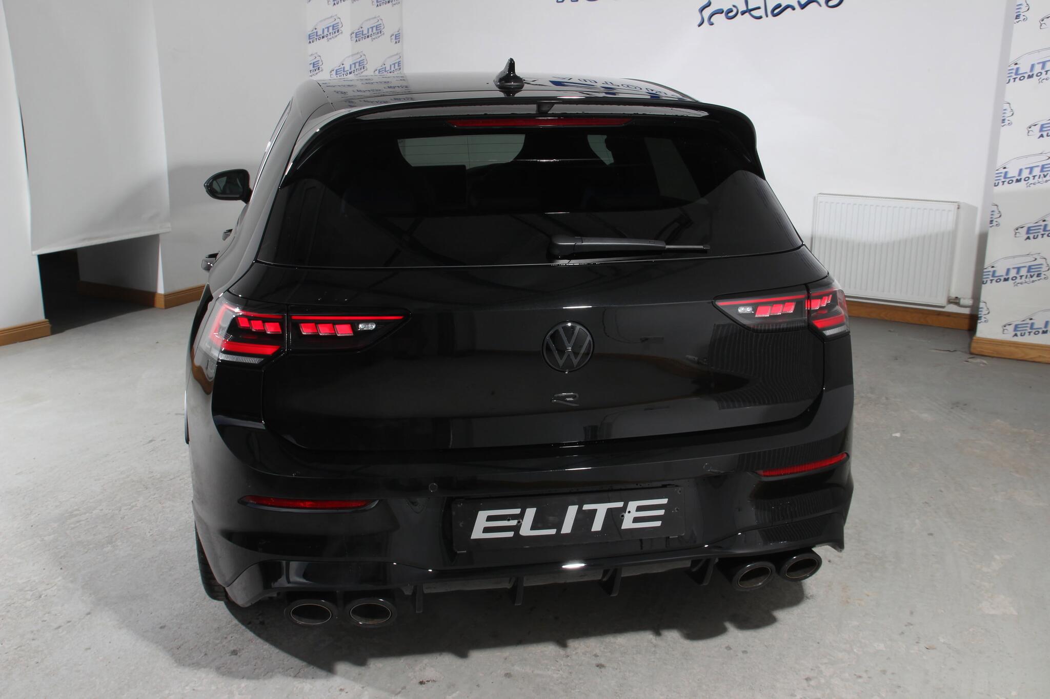 Volkswagen Golf view 13