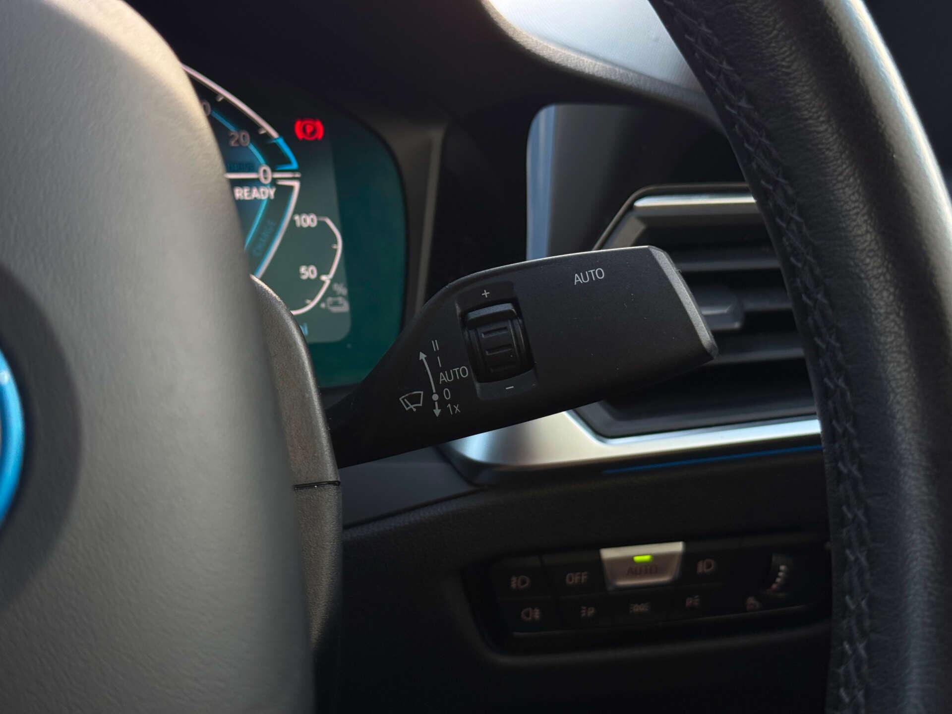 BMW 3 Series view 51