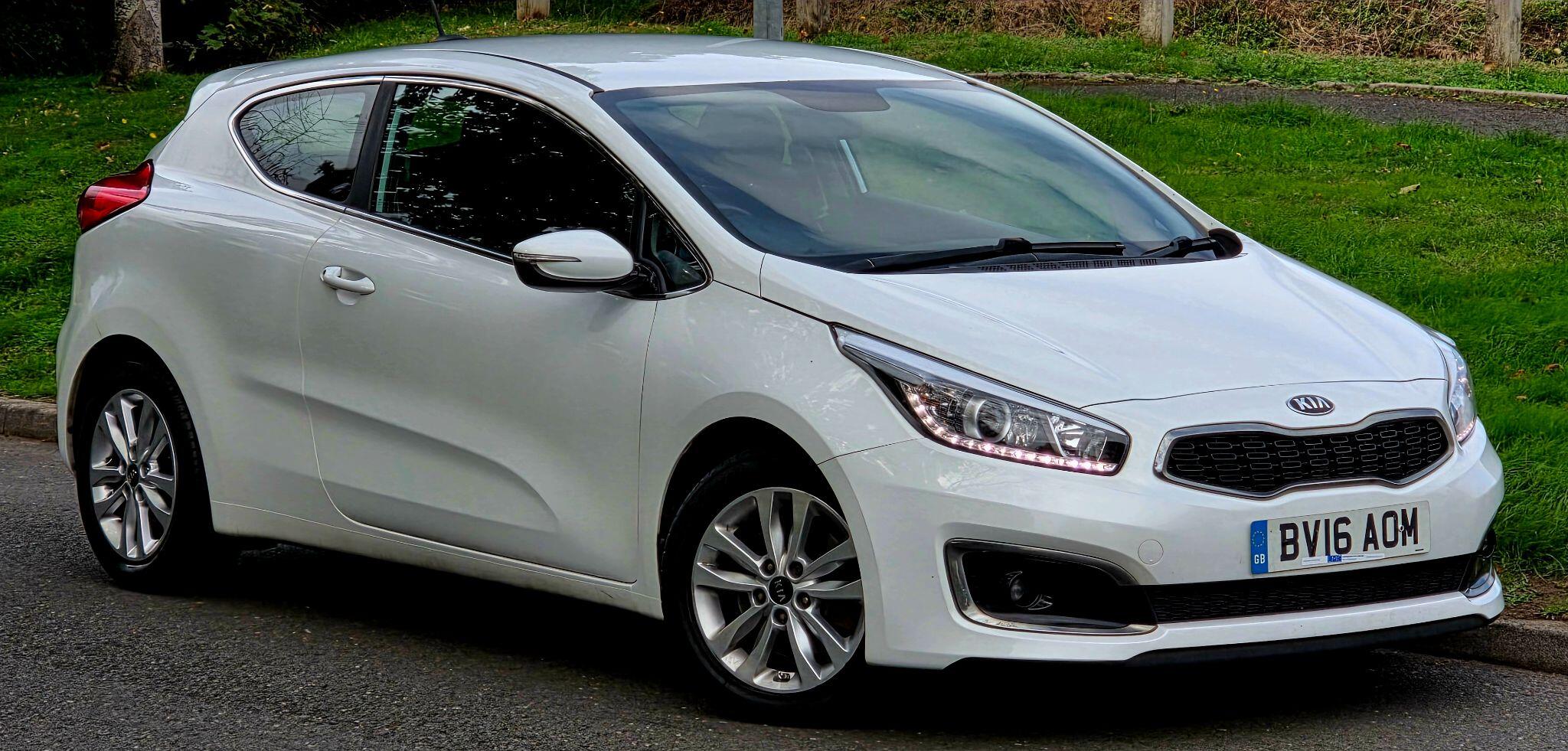 Kia ProCeed view 8