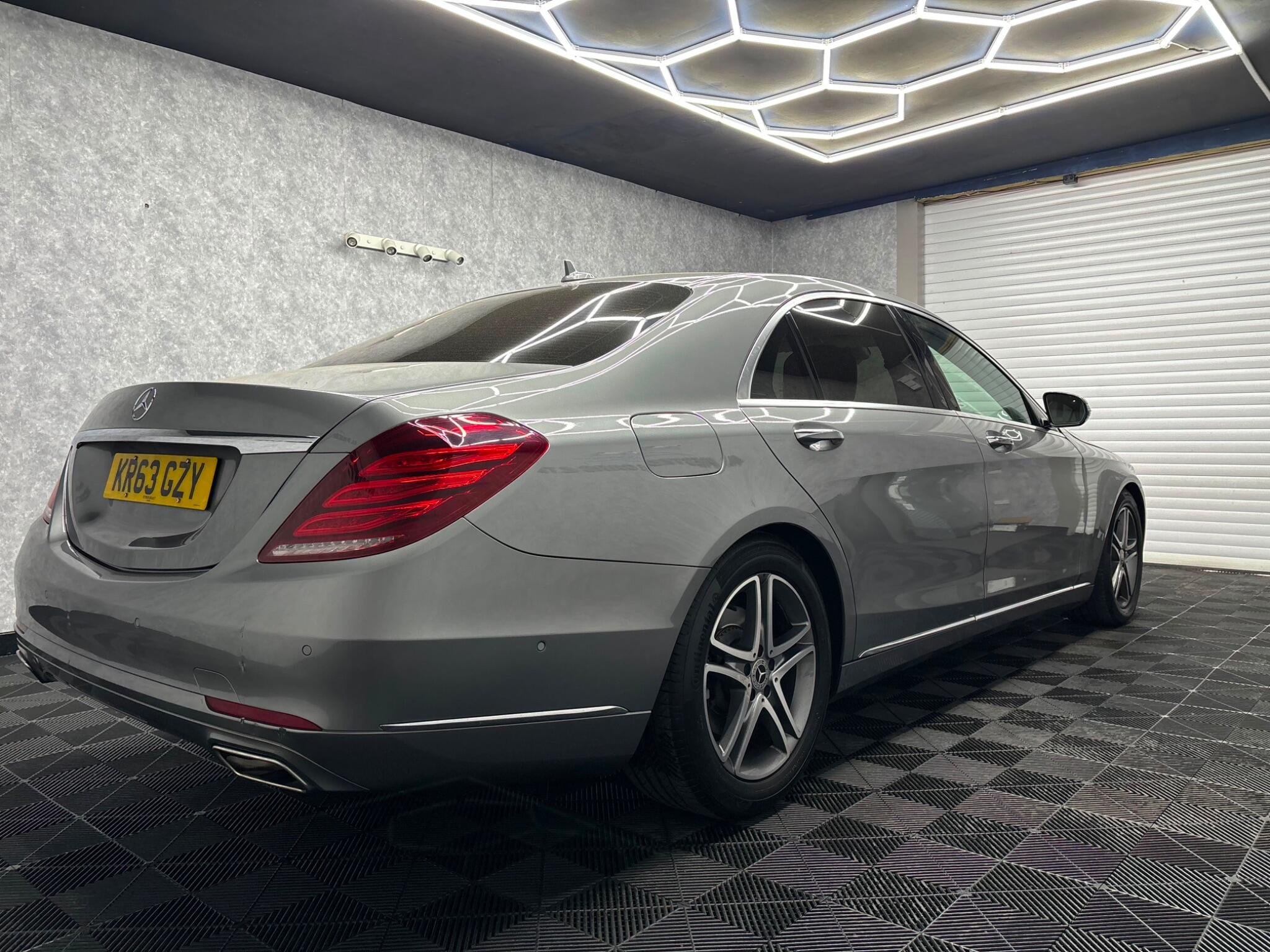 Mercedes-Benz S Class view 2