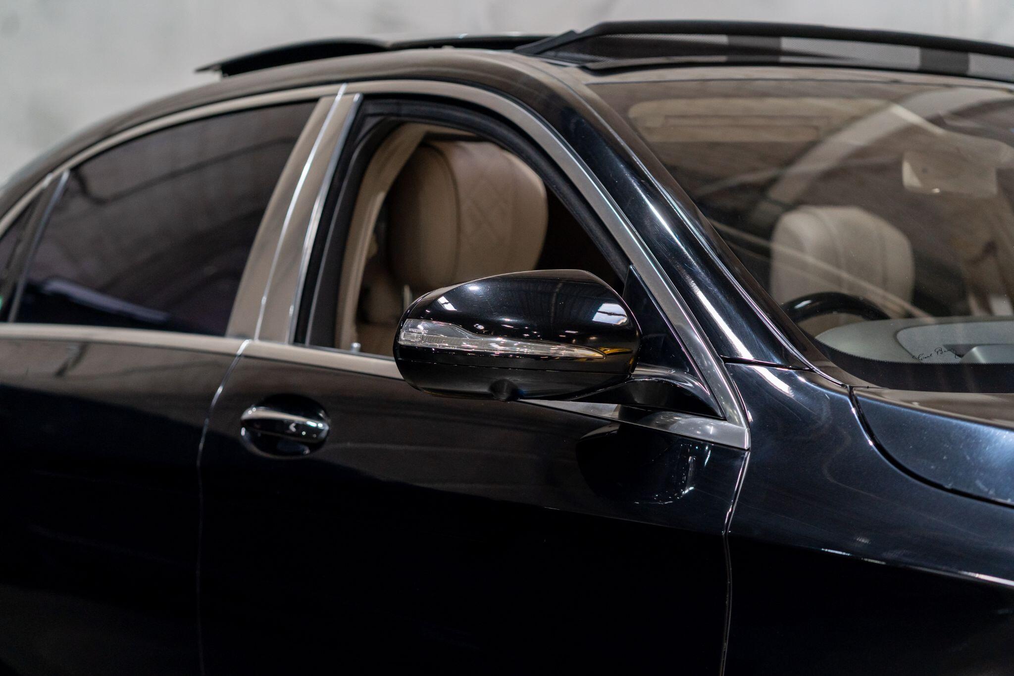 Mercedes-Benz S-Class view 51